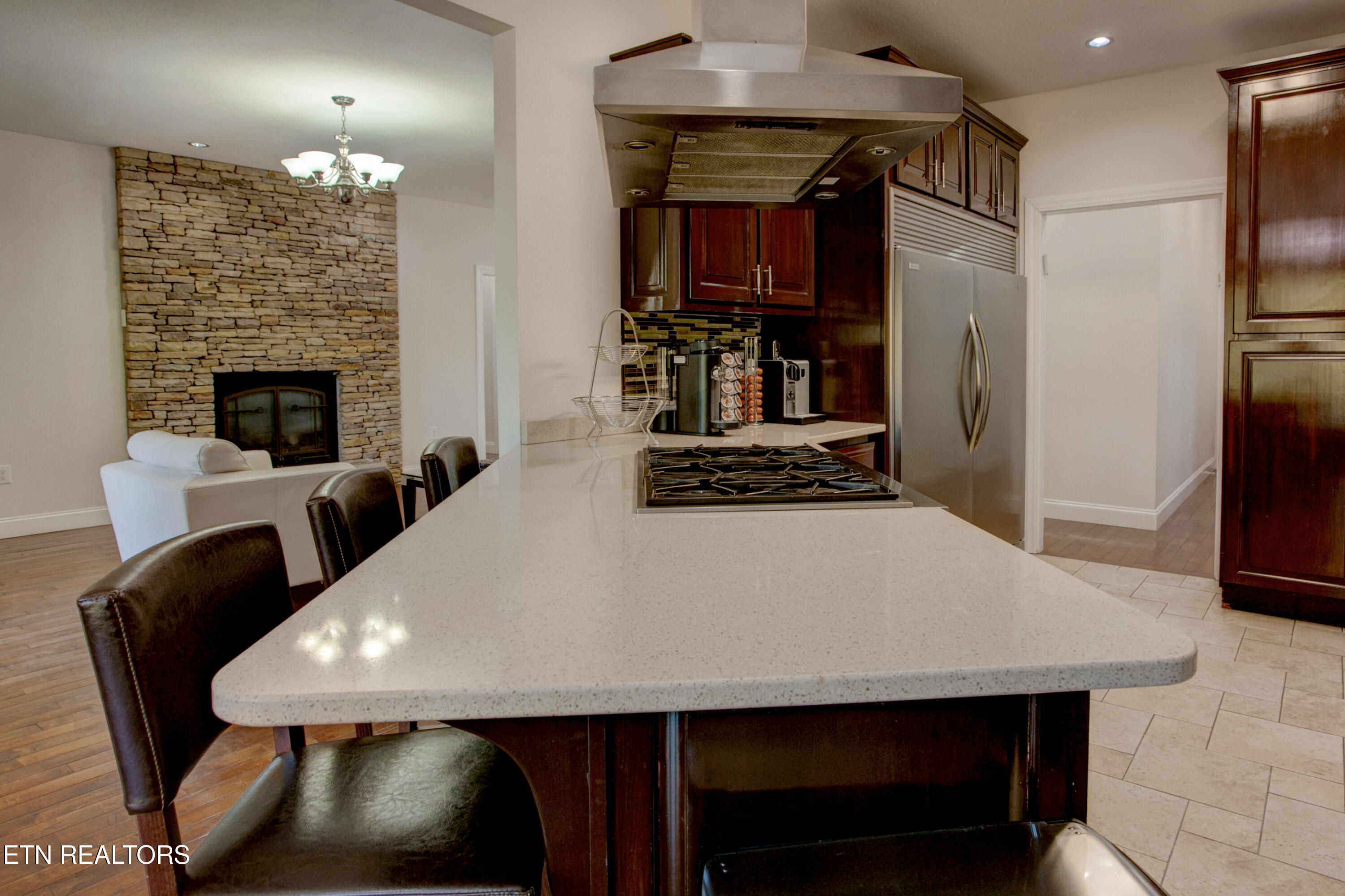 544 Kings Hills Boulevard Pigeon Forge TN 37863