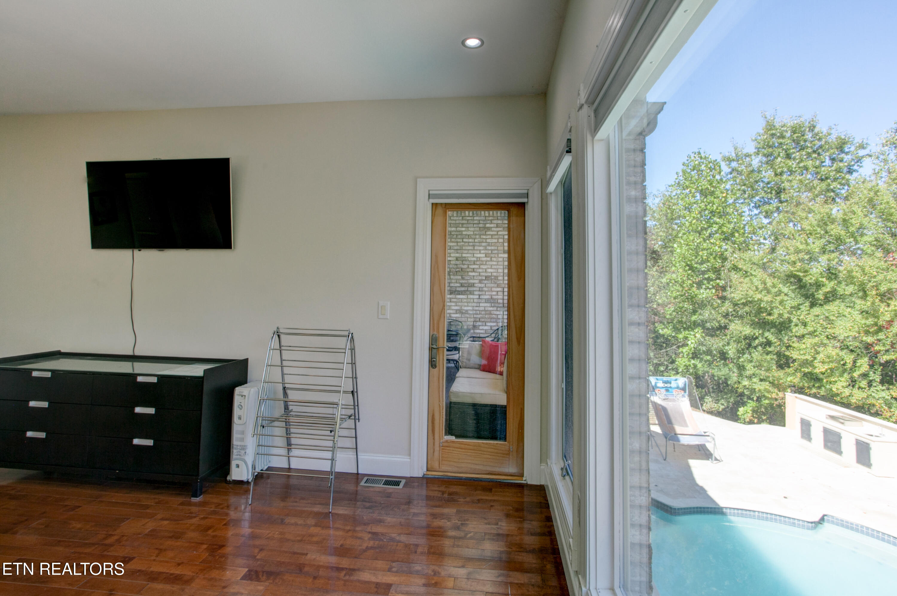 544 Kings Hills Boulevard Pigeon Forge TN 37863
