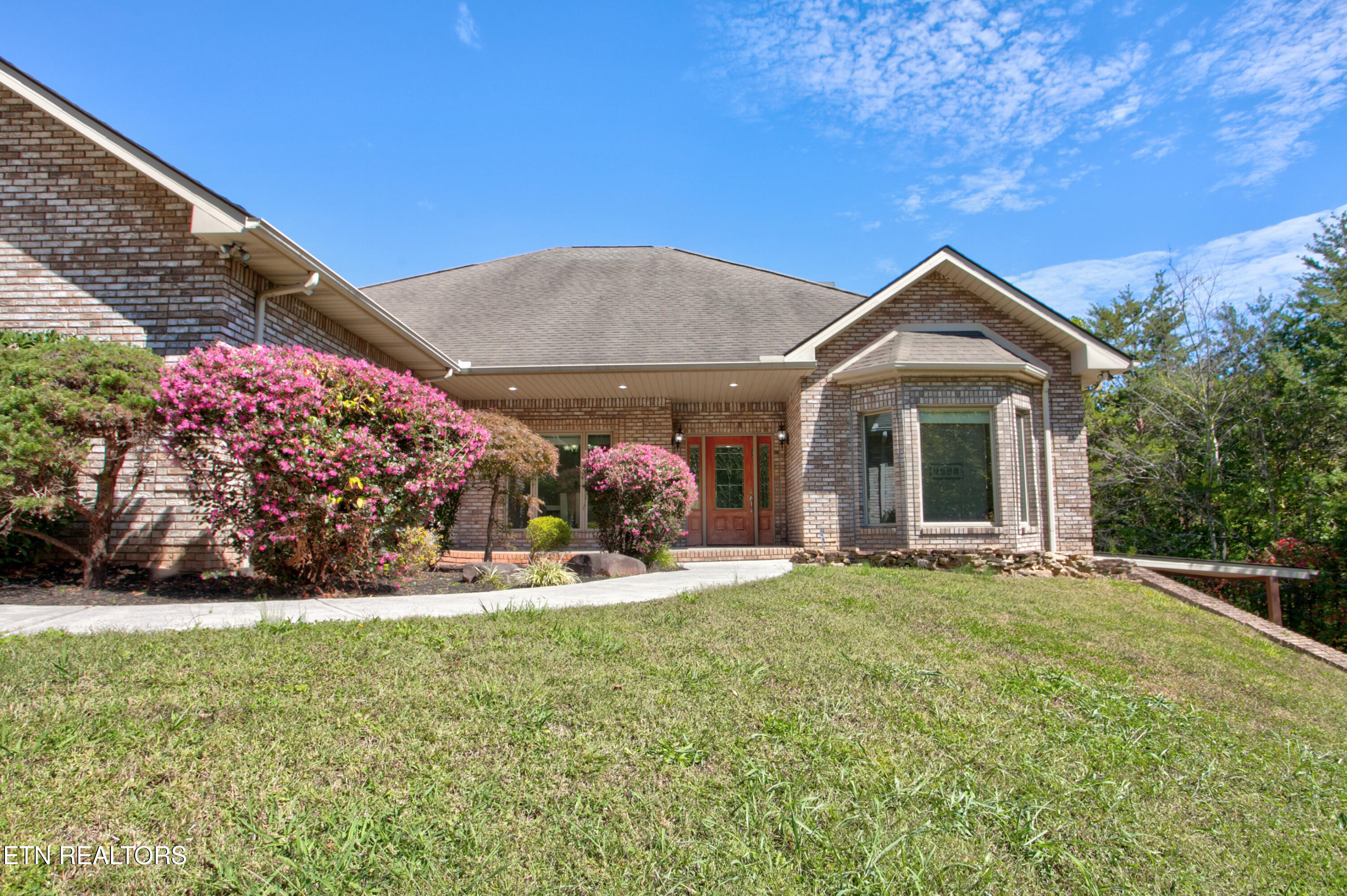 544 Kings Hills Boulevard Pigeon Forge TN 37863