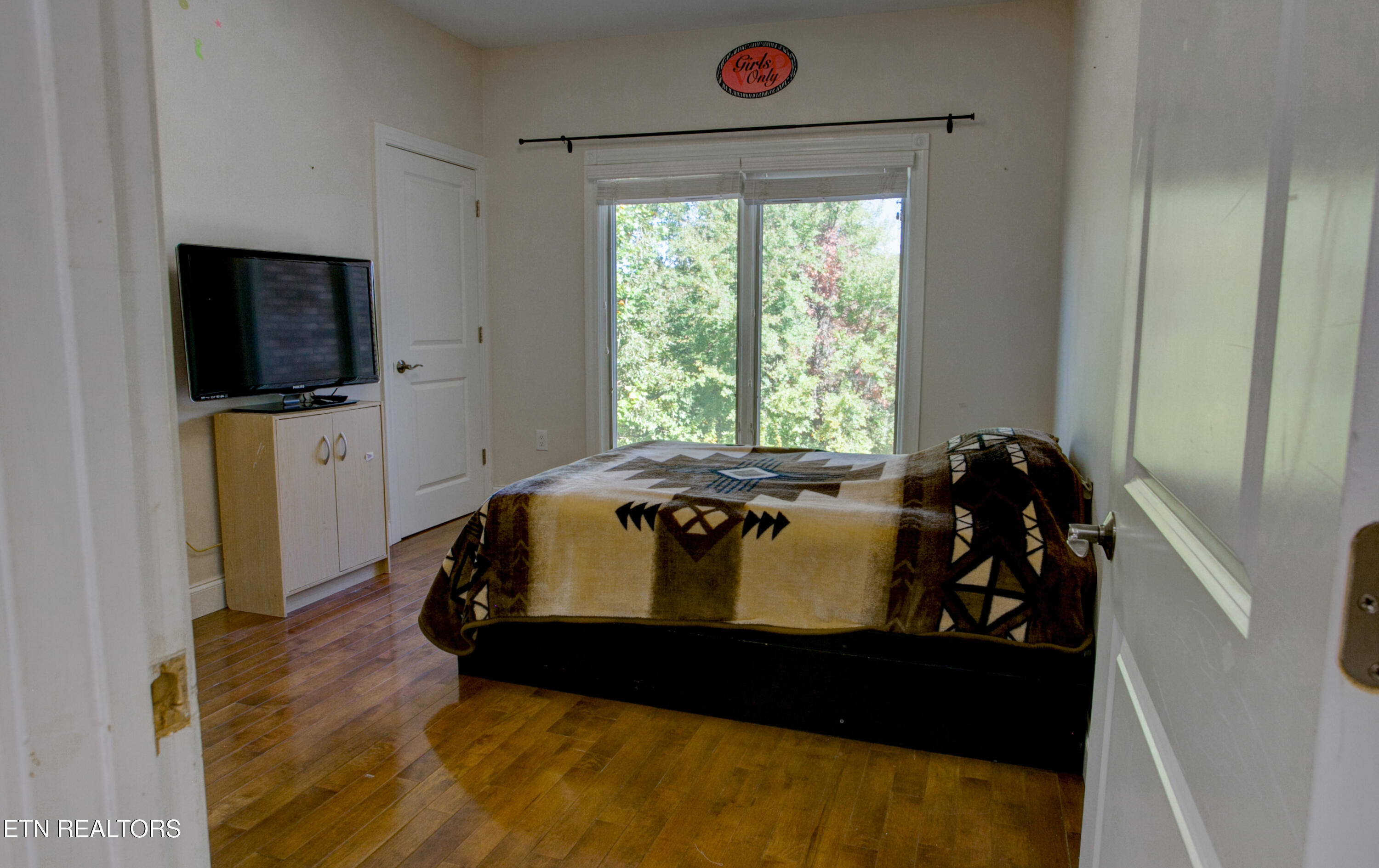 544 Kings Hills Boulevard Pigeon Forge TN 37863