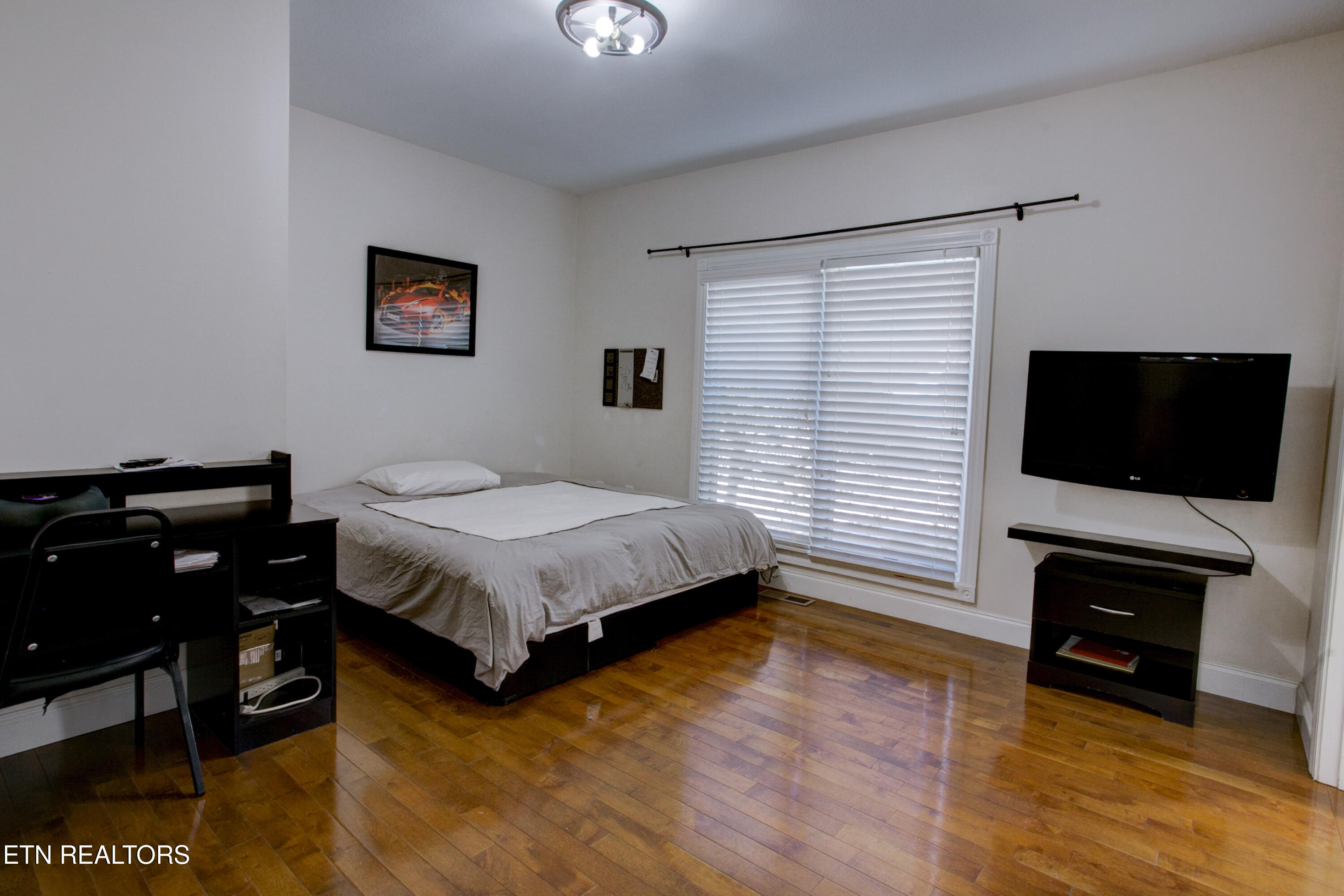 544 Kings Hills Boulevard Pigeon Forge TN 37863