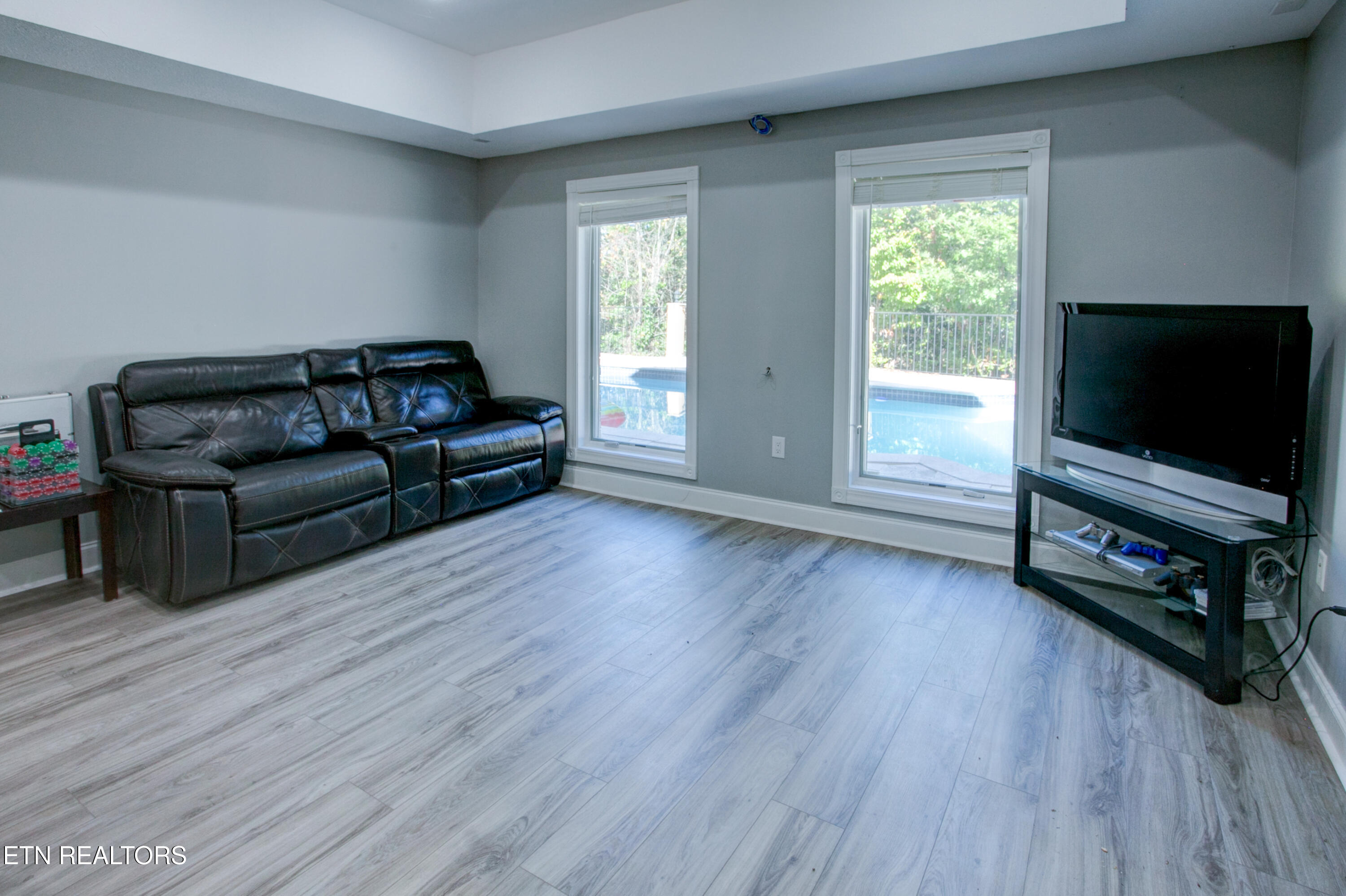 544 Kings Hills Boulevard Pigeon Forge TN 37863