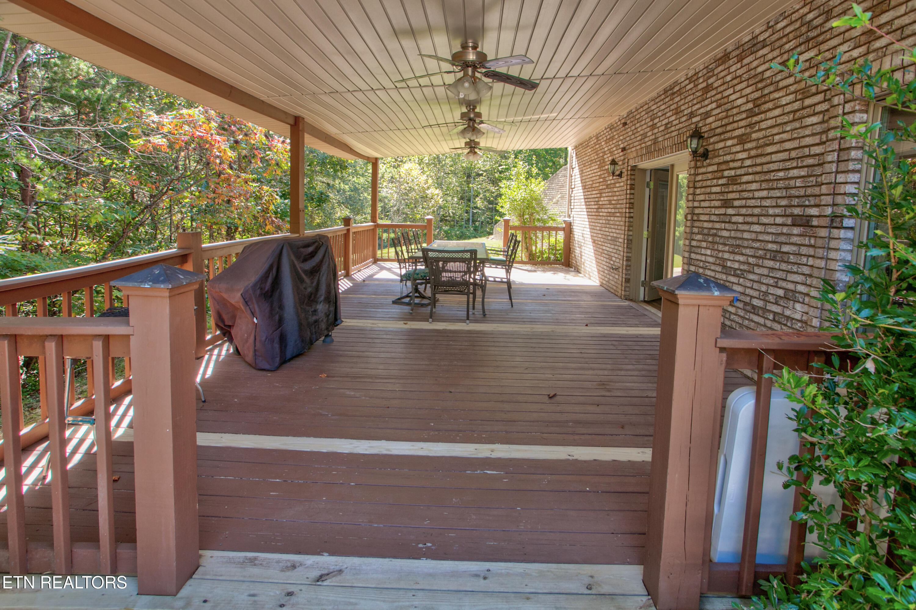 544 Kings Hills Boulevard Pigeon Forge TN 37863