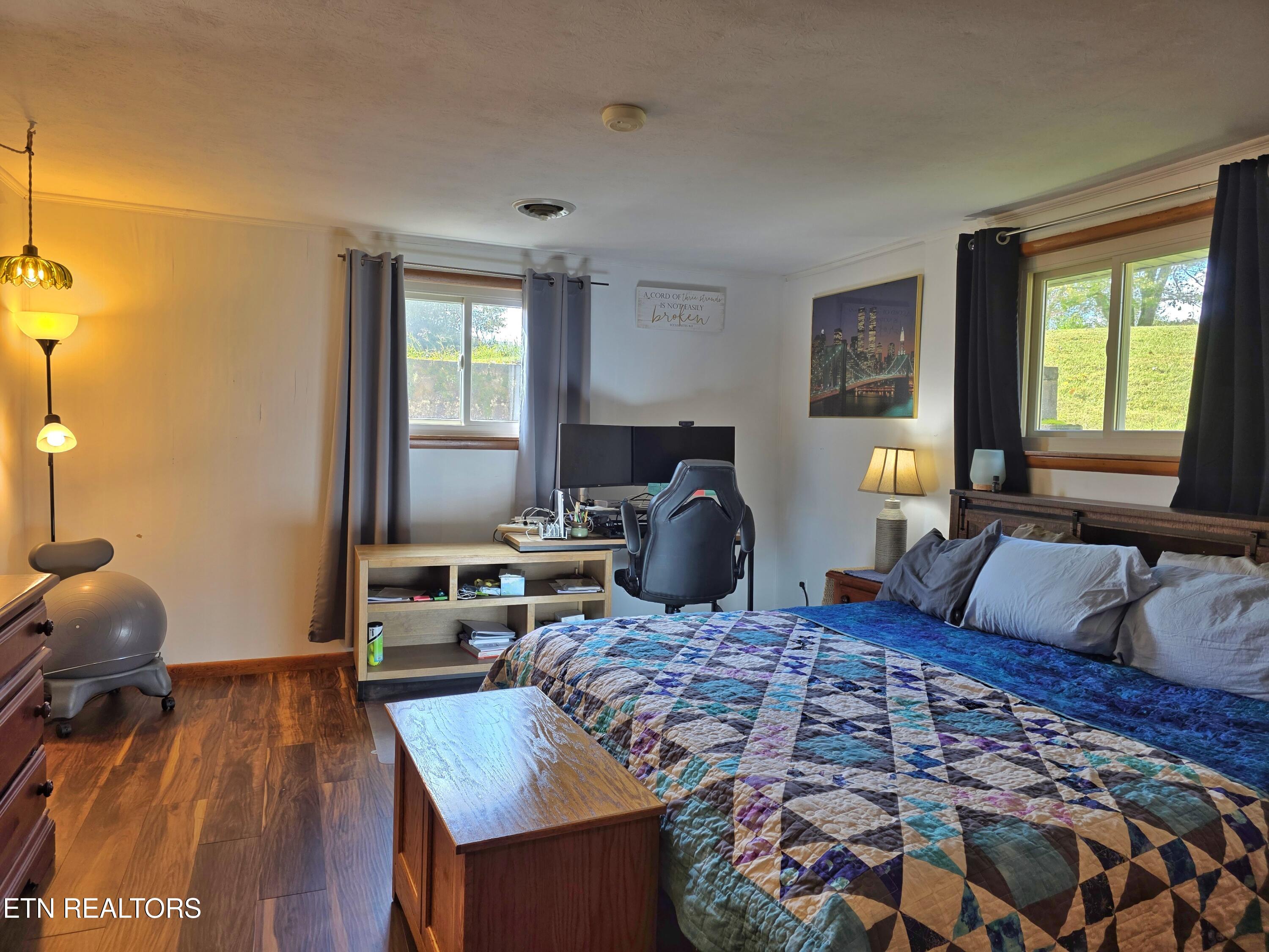 539 Offutt Road Clinton TN 37716