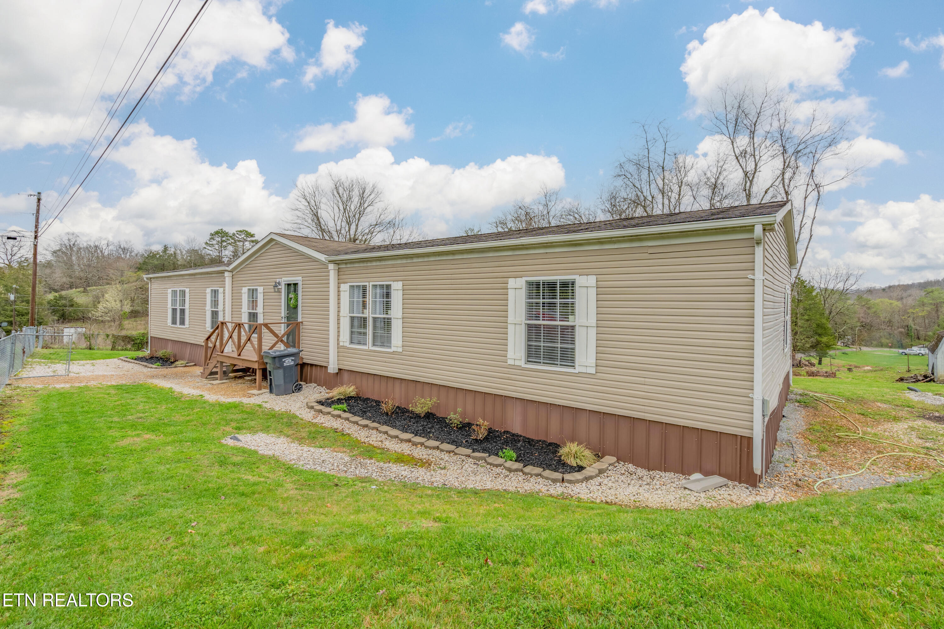 120 Sweet Street New Tazewell TN 37825