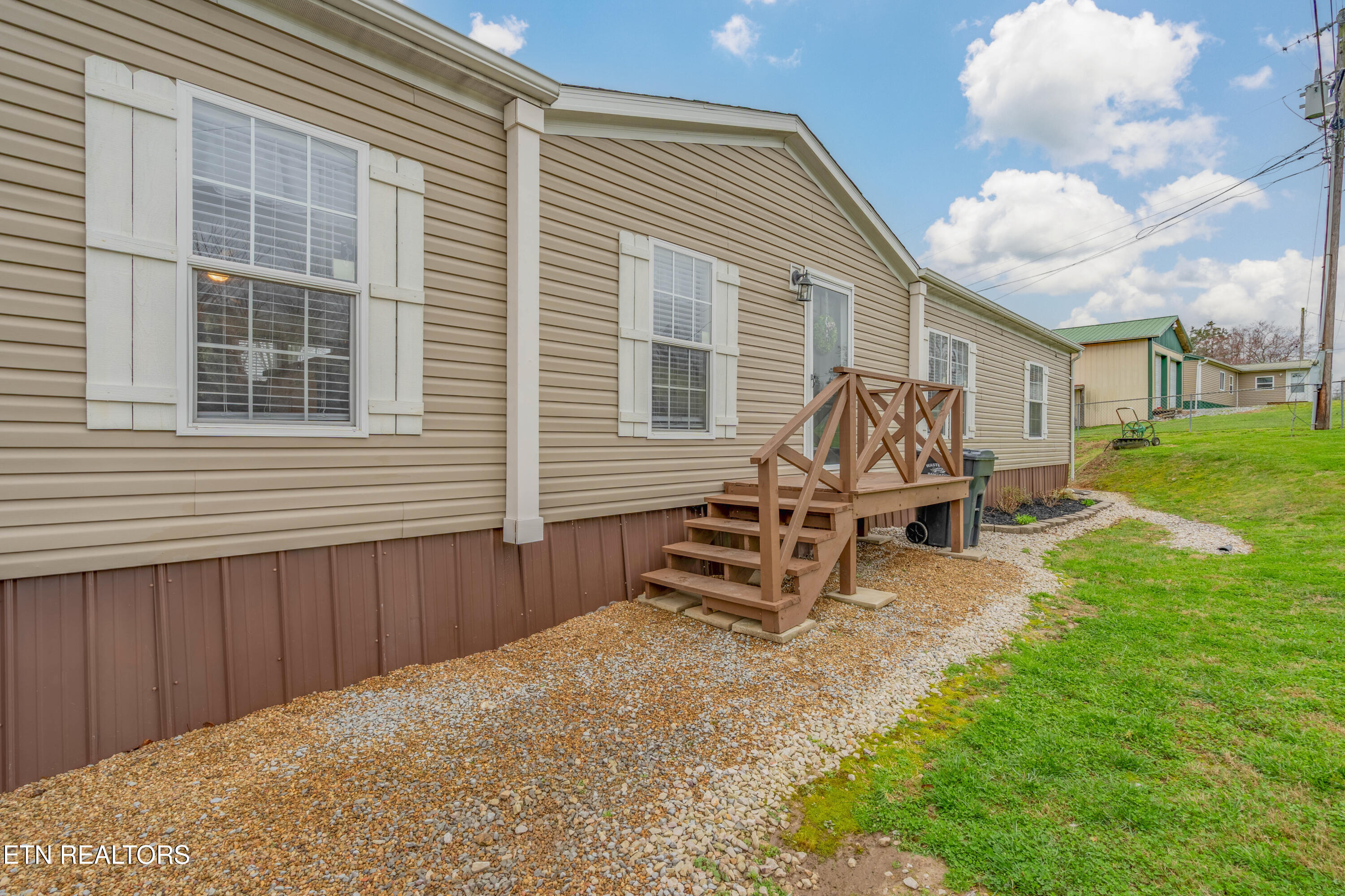 120 Sweet Street New Tazewell TN 37825
