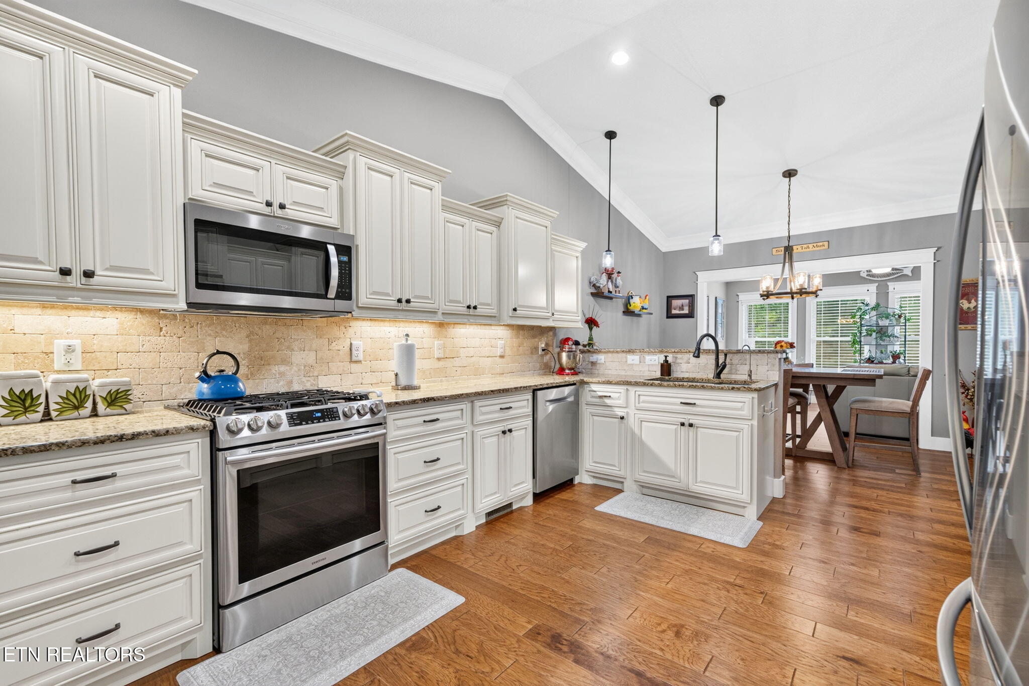 359 Hillendale Acres Lane Crossville TN 38572