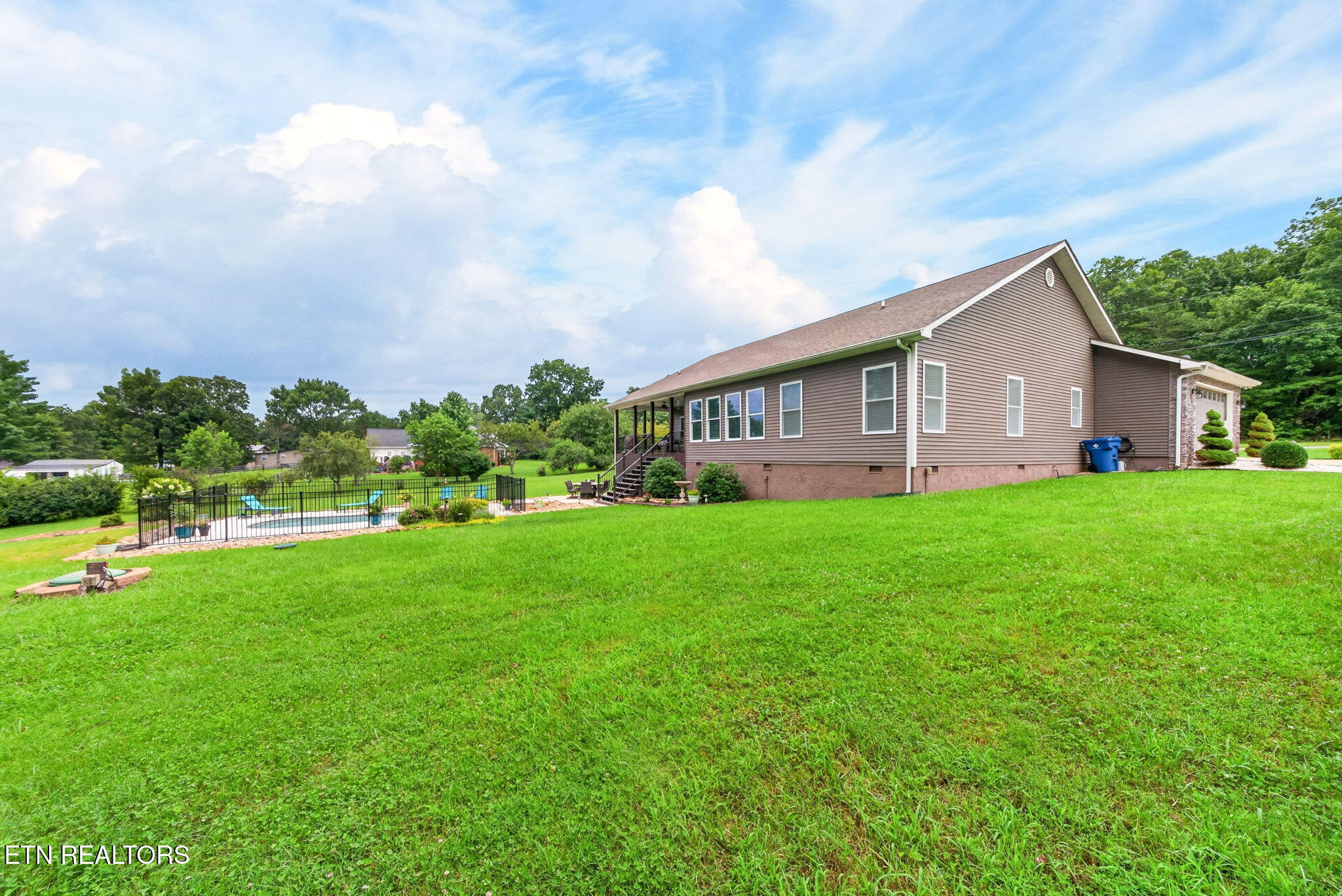 359 Hillendale Acres Lane Crossville TN 38572