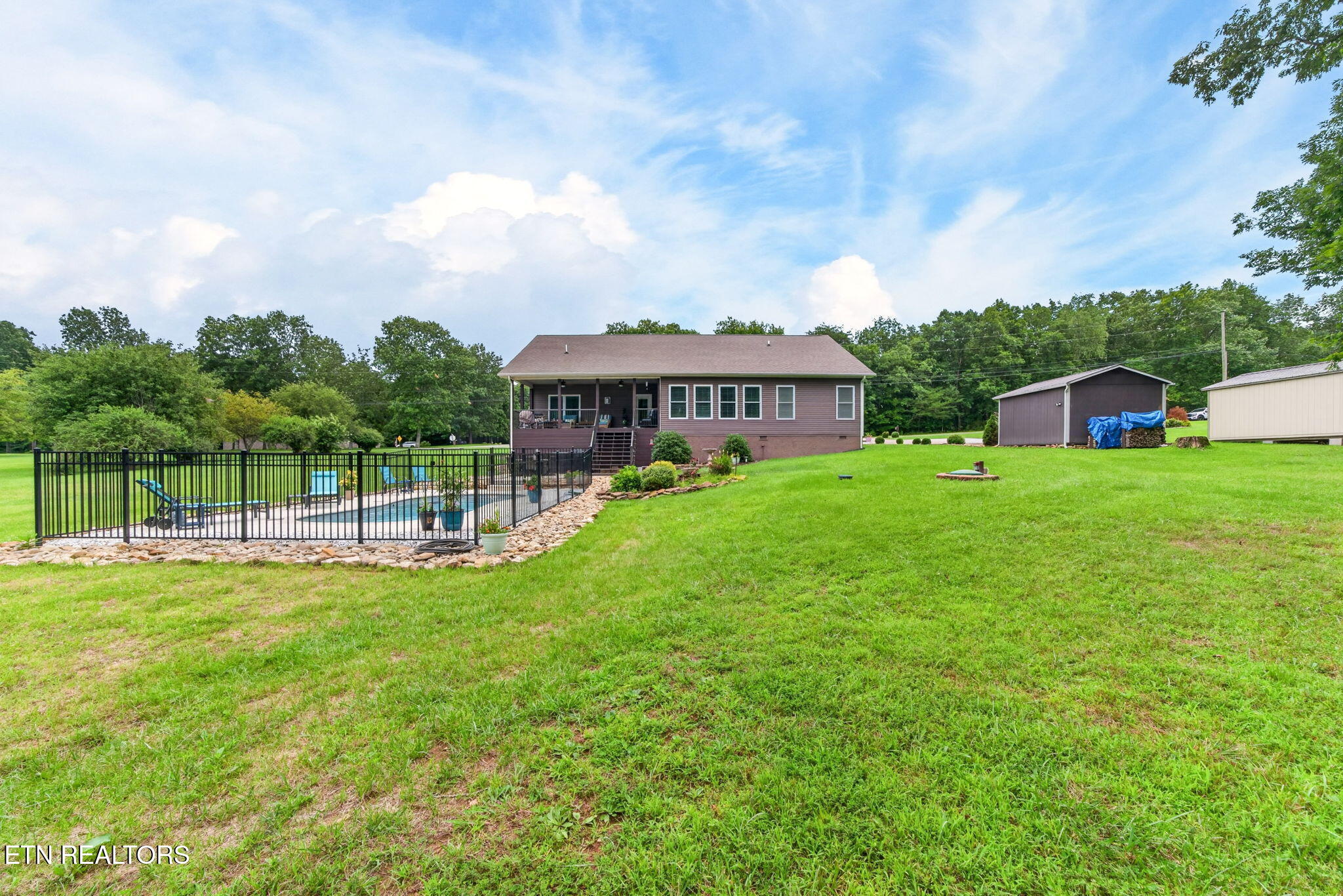359 Hillendale Acres Lane Crossville TN 38572