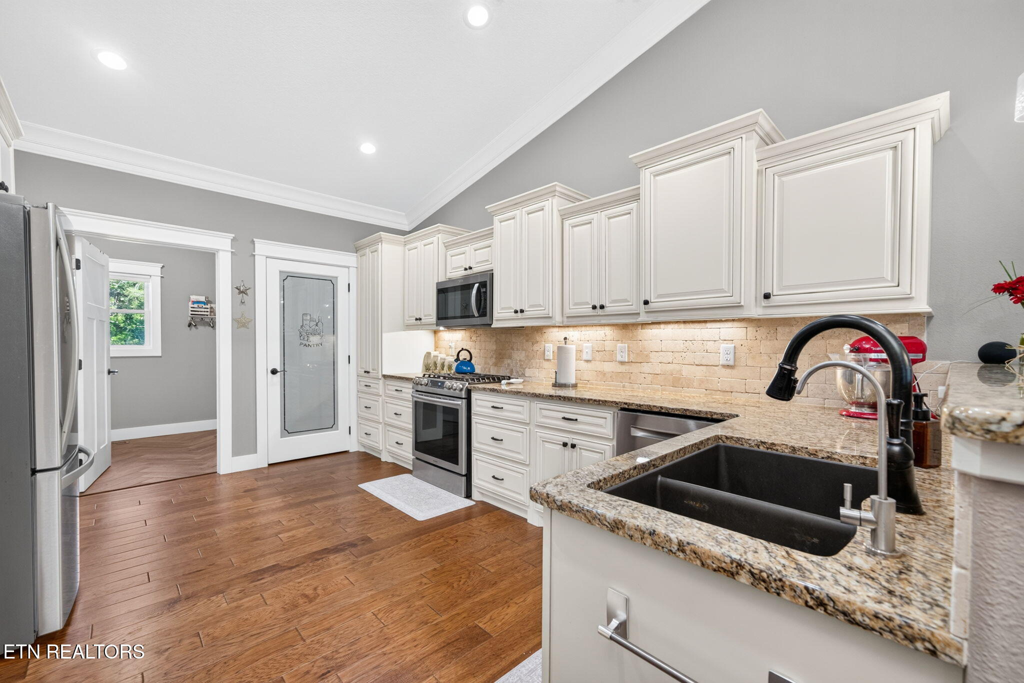 359 Hillendale Acres Lane Crossville TN 38572
