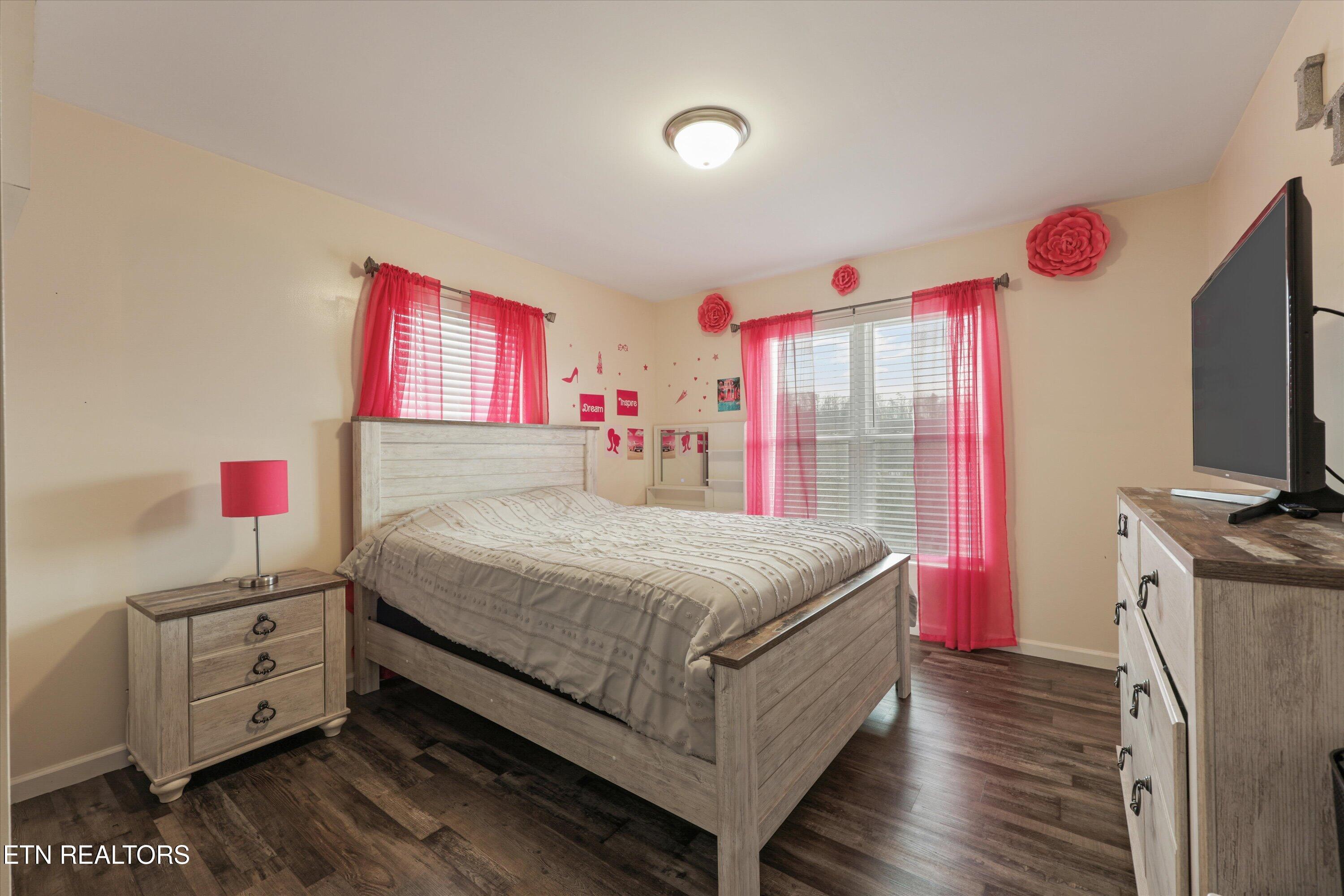 2813 Greenway Drive Knoxville TN 37918