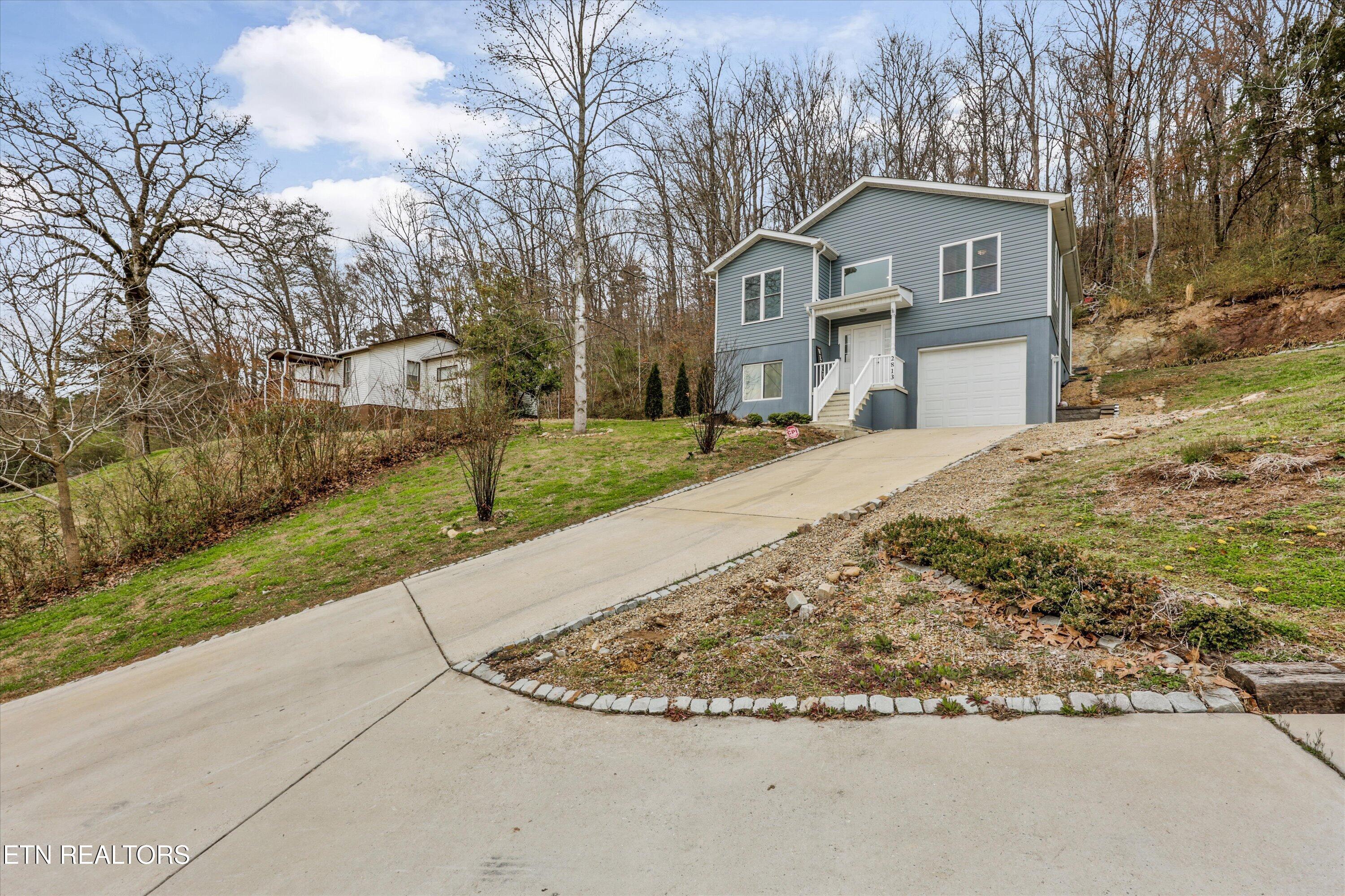 2813 Greenway Drive Knoxville TN 37918