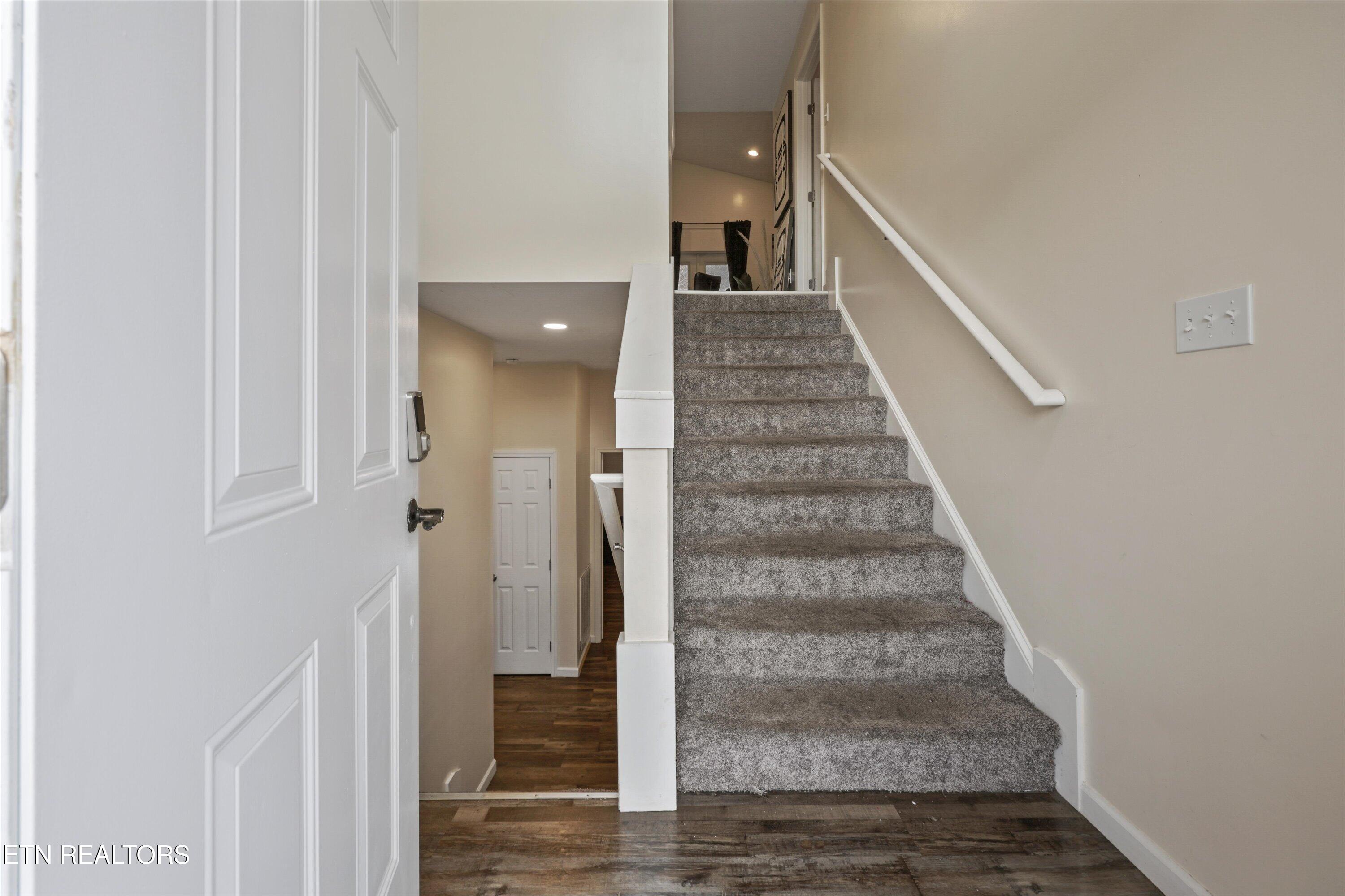 2813 Greenway Drive Knoxville TN 37918