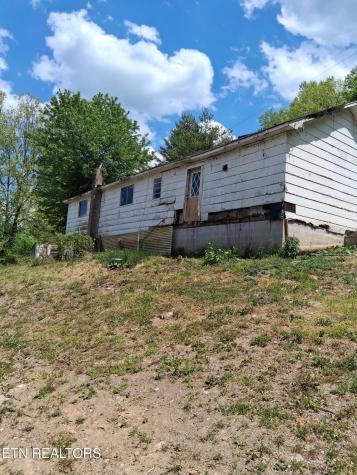1732 Branam Hill Road Jellico TN 37762
