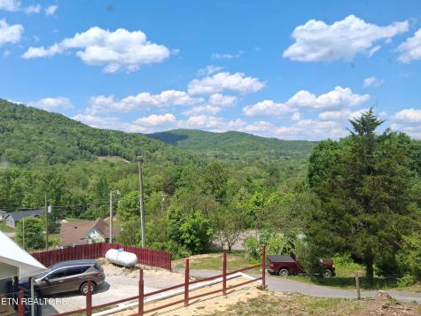 1732 Branam Hill Road Jellico TN 37762