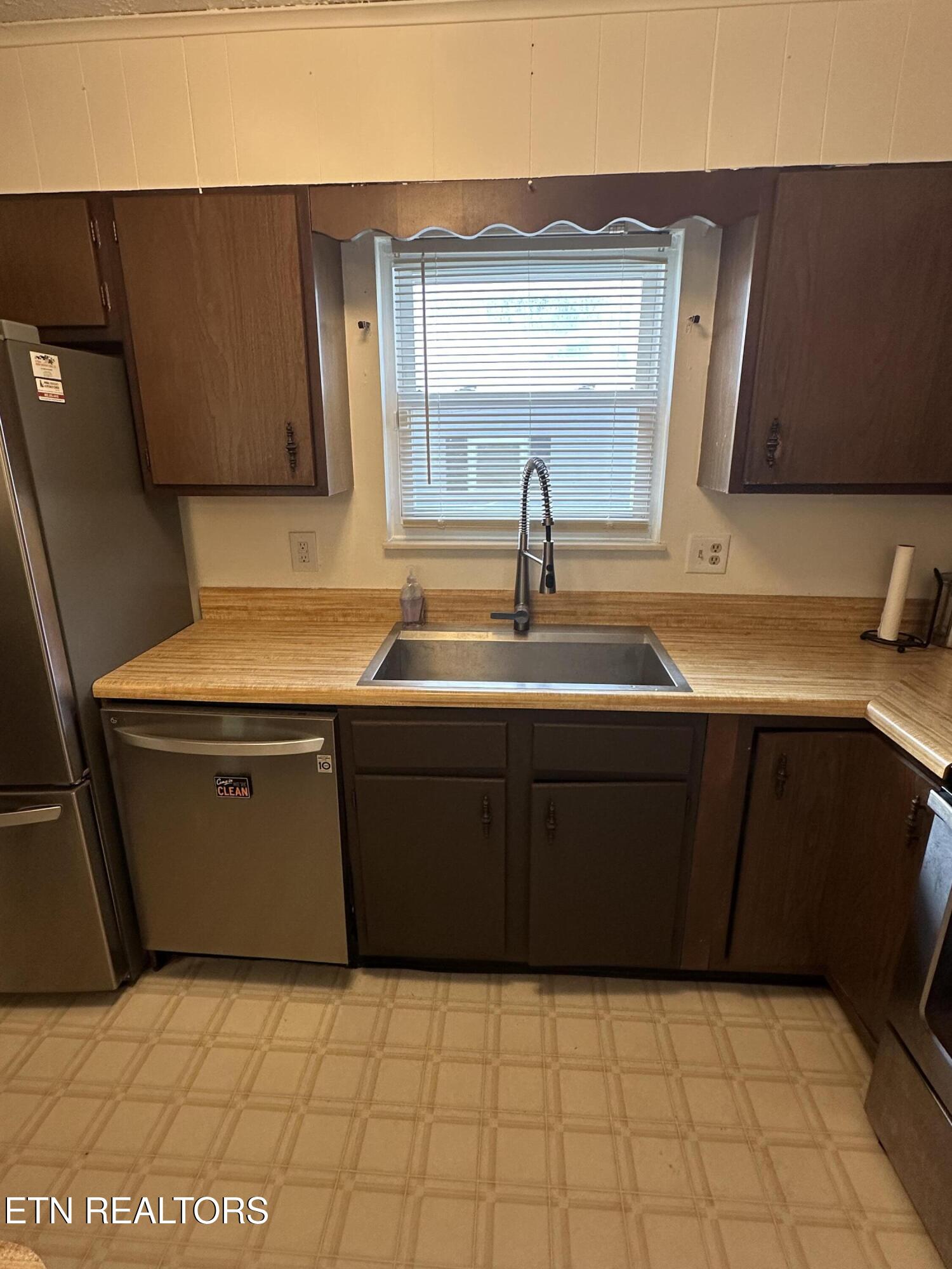 2317 Roundtree Road Knoxville TN 37923