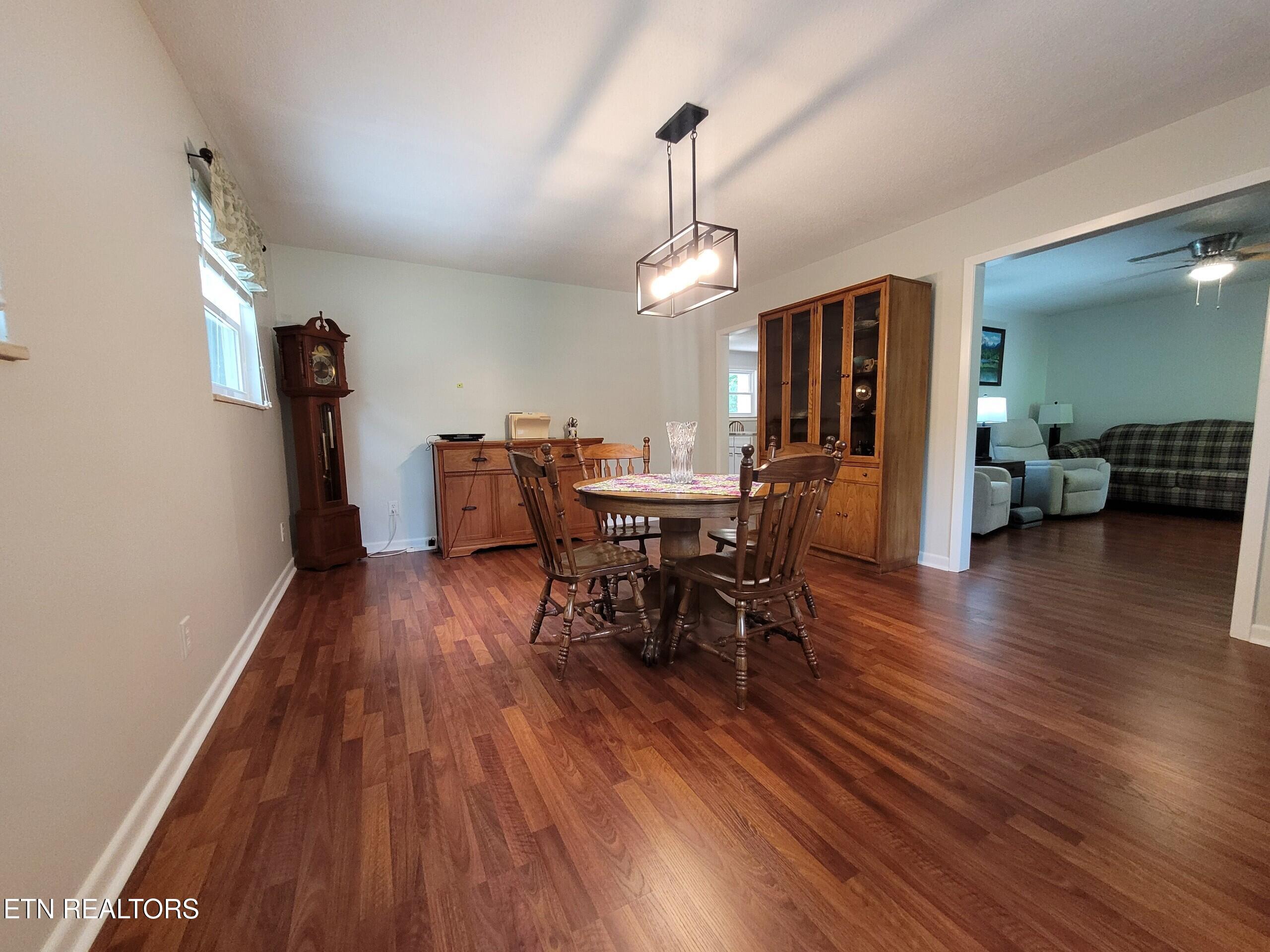 1466 Hillvale Road Louisville TN 37777