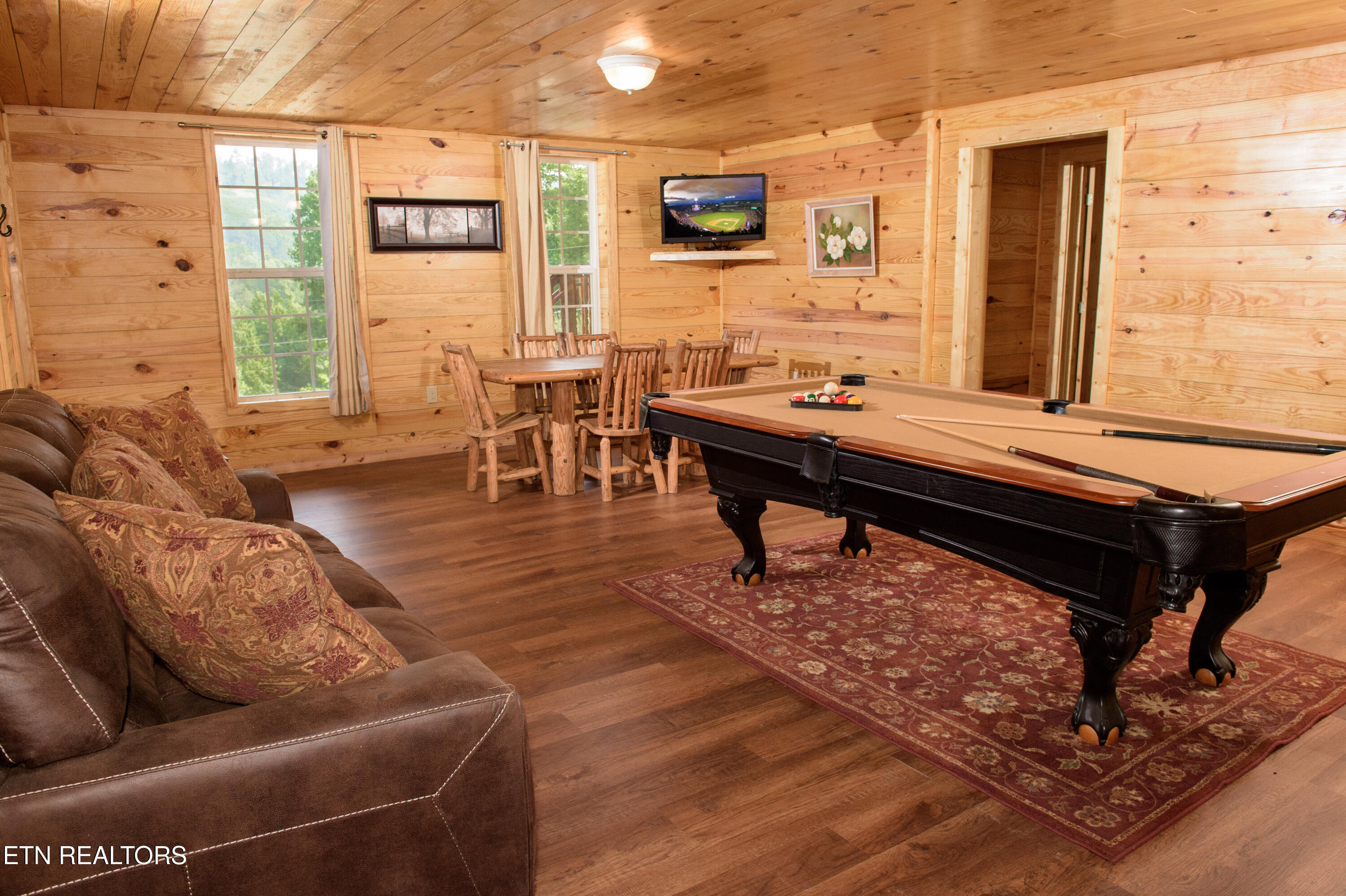 363 Lewis Clabo Road Gatlinburg TN 37738