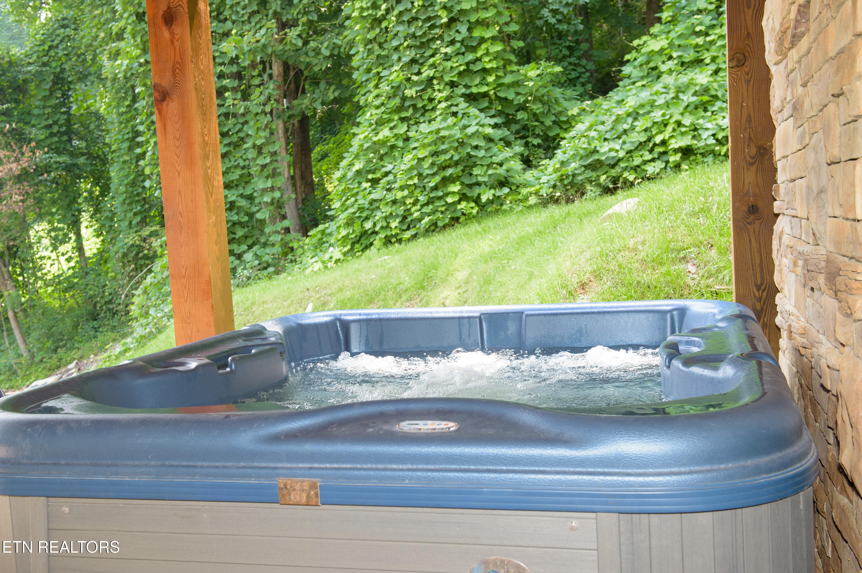 363 Lewis Clabo Road Gatlinburg TN 37738
