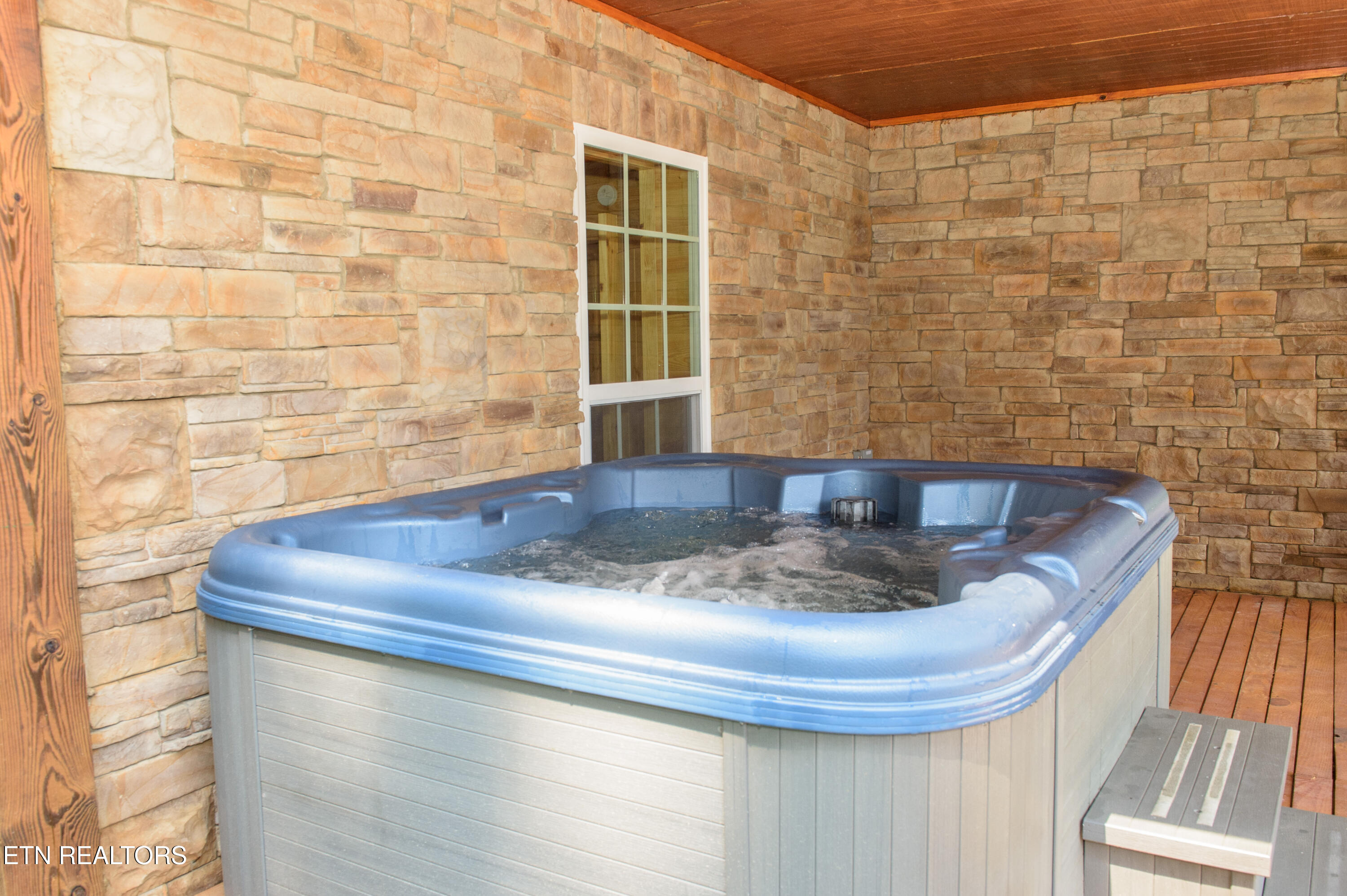 363 Lewis Clabo Road Gatlinburg TN 37738