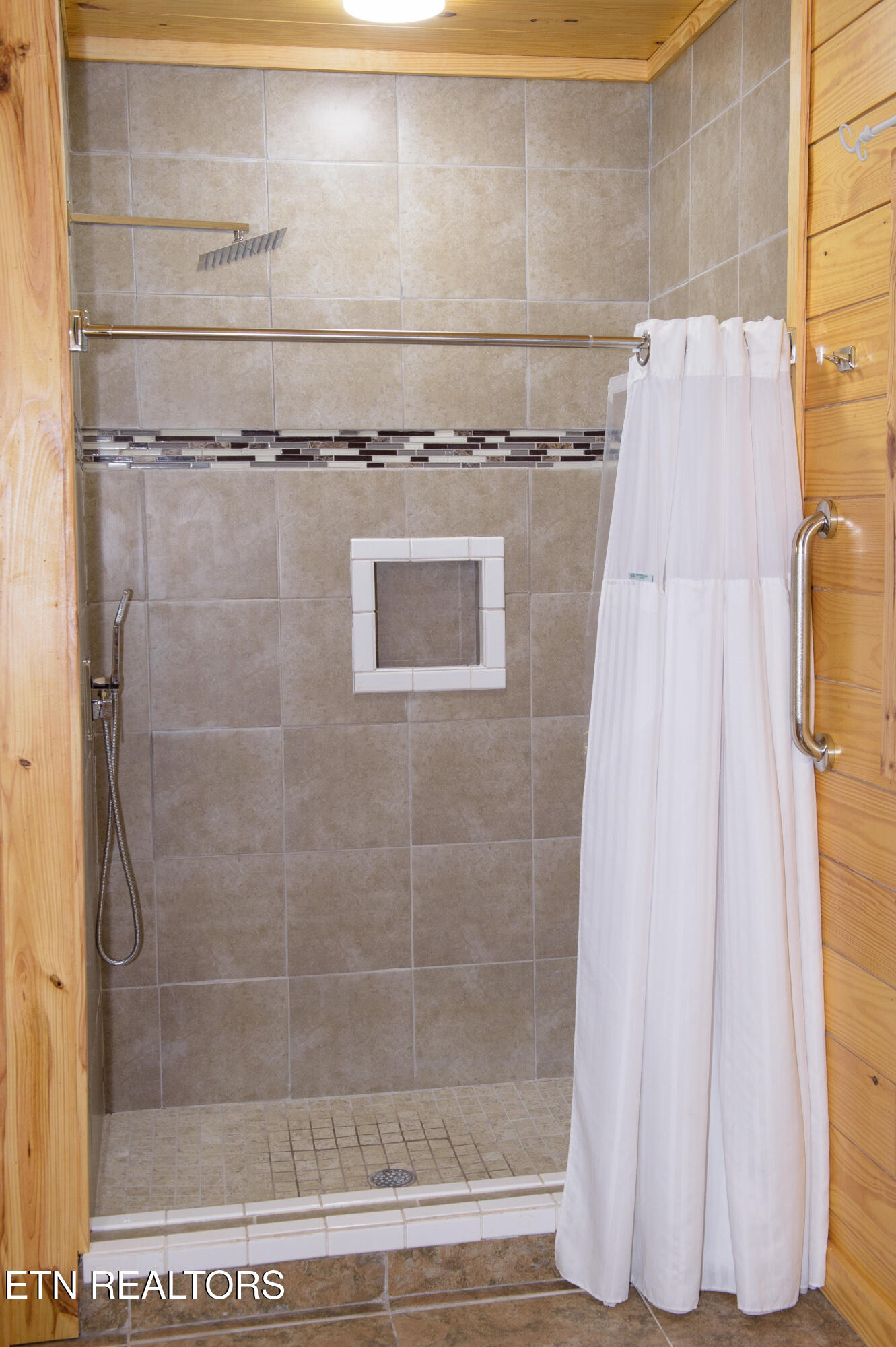 363 Lewis Clabo Road Gatlinburg TN 37738