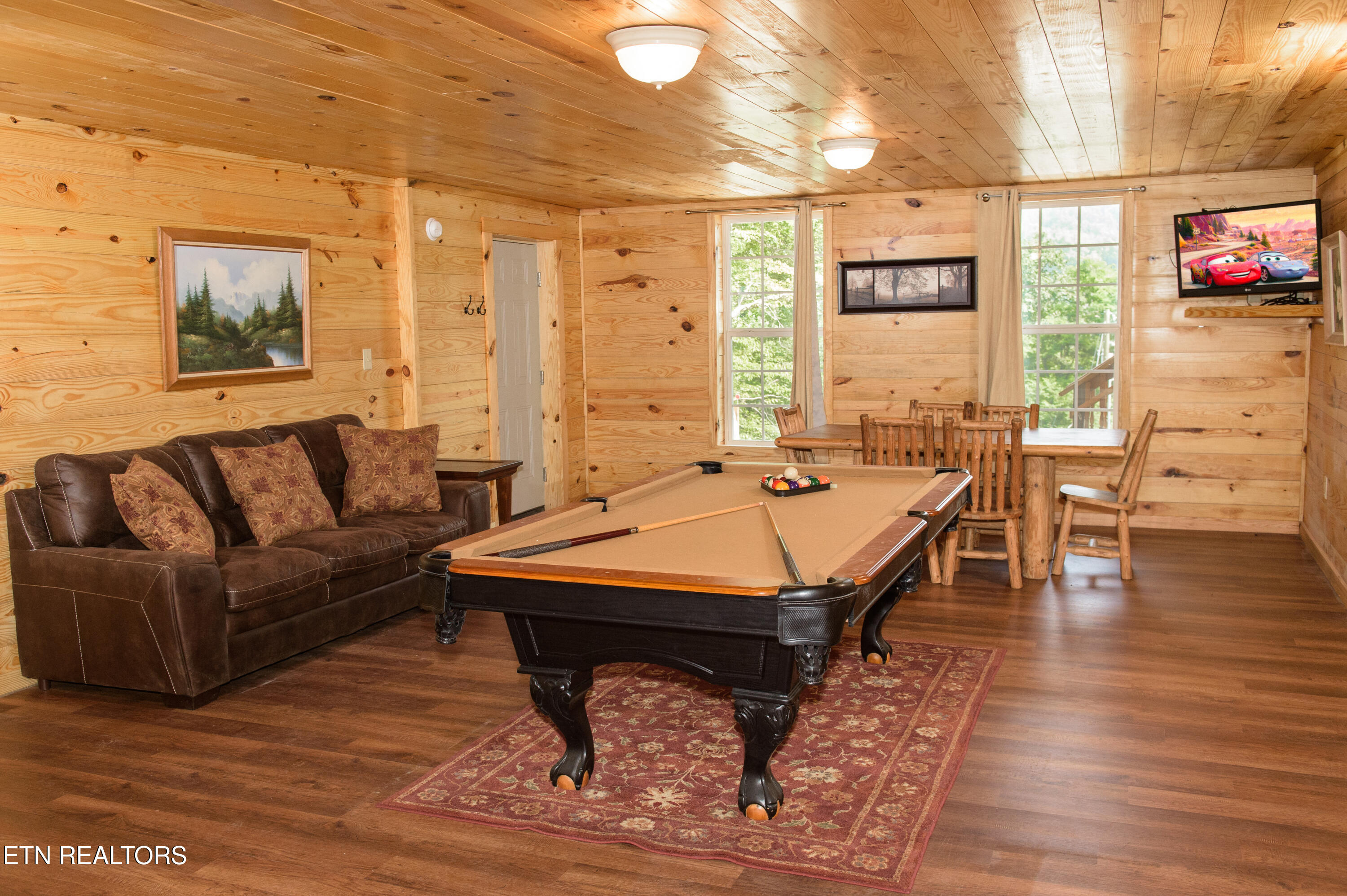 363 Lewis Clabo Road Gatlinburg TN 37738