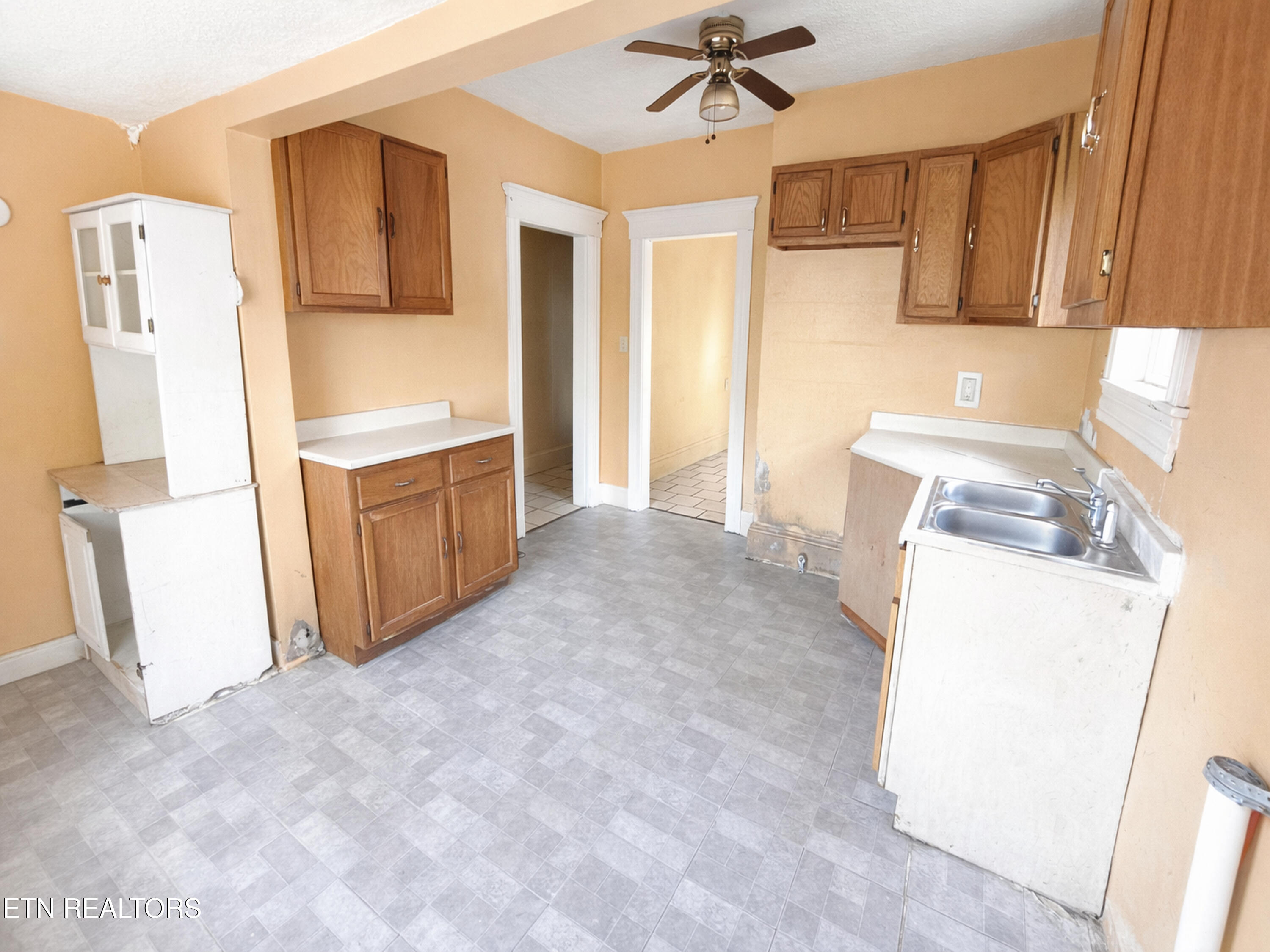 818 Maynard Avenue Knoxville TN 37917
