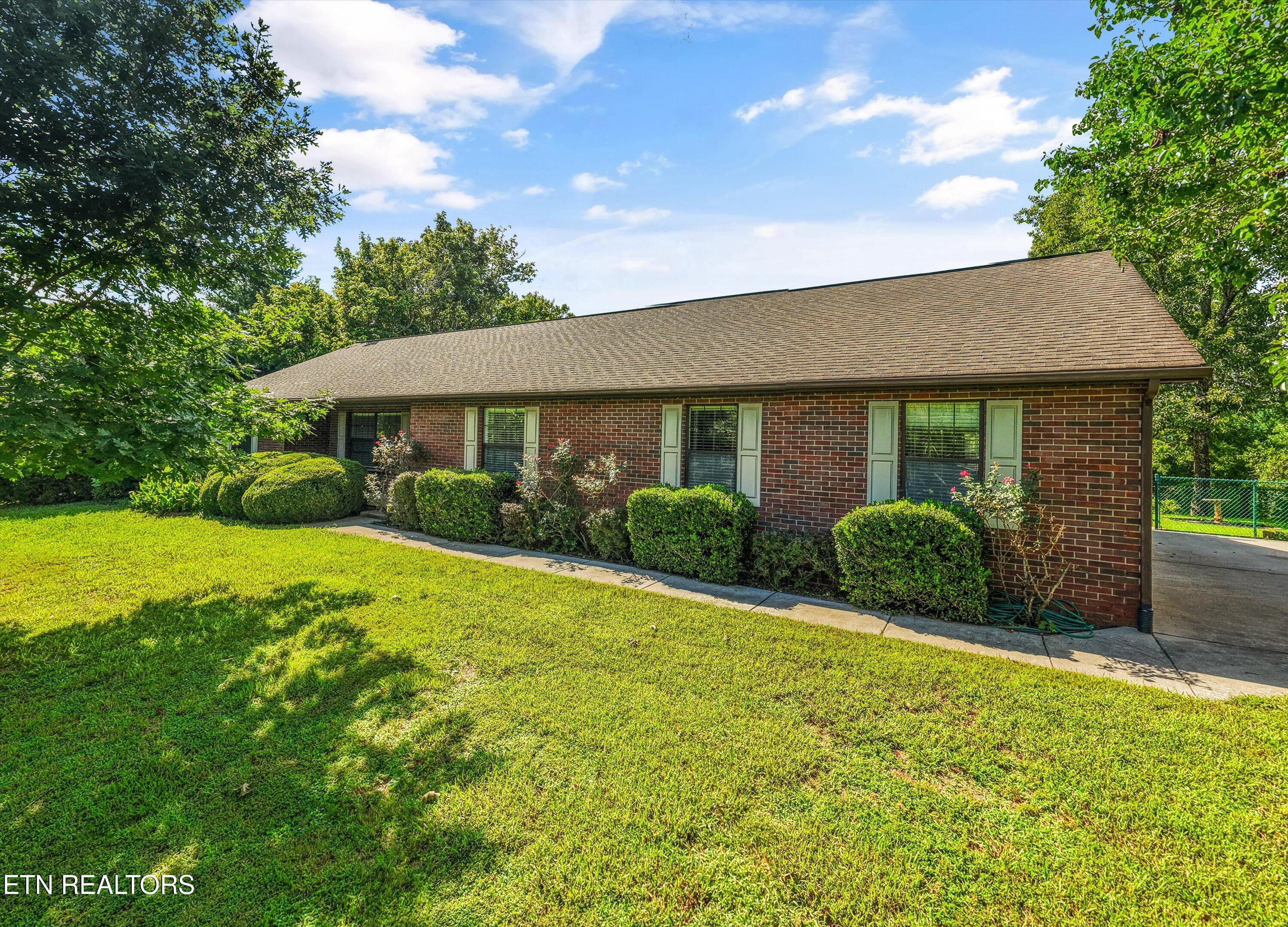 2631 Denton Hayes Road Maryville TN 37803