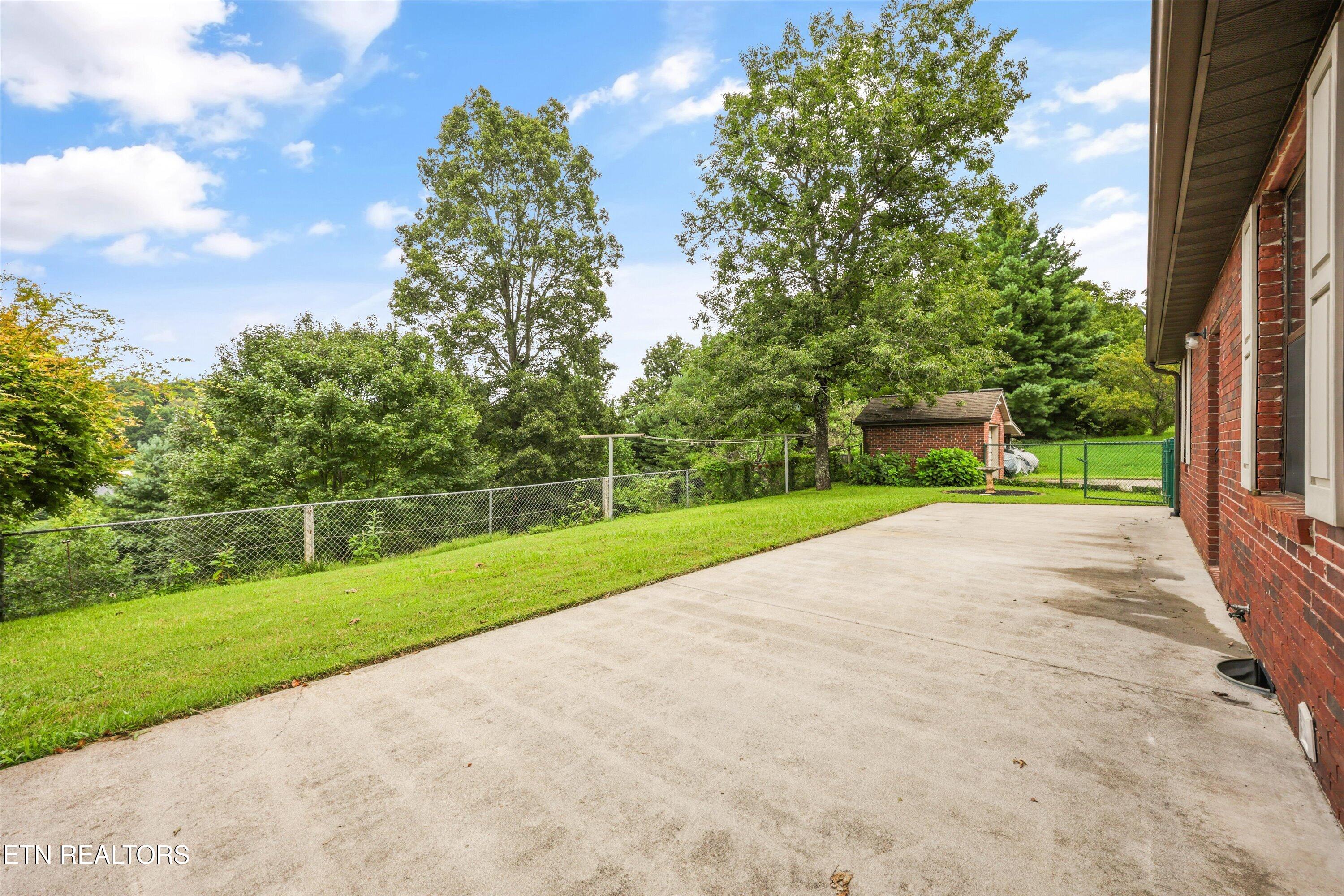 2631 Denton Hayes Road Maryville TN 37803