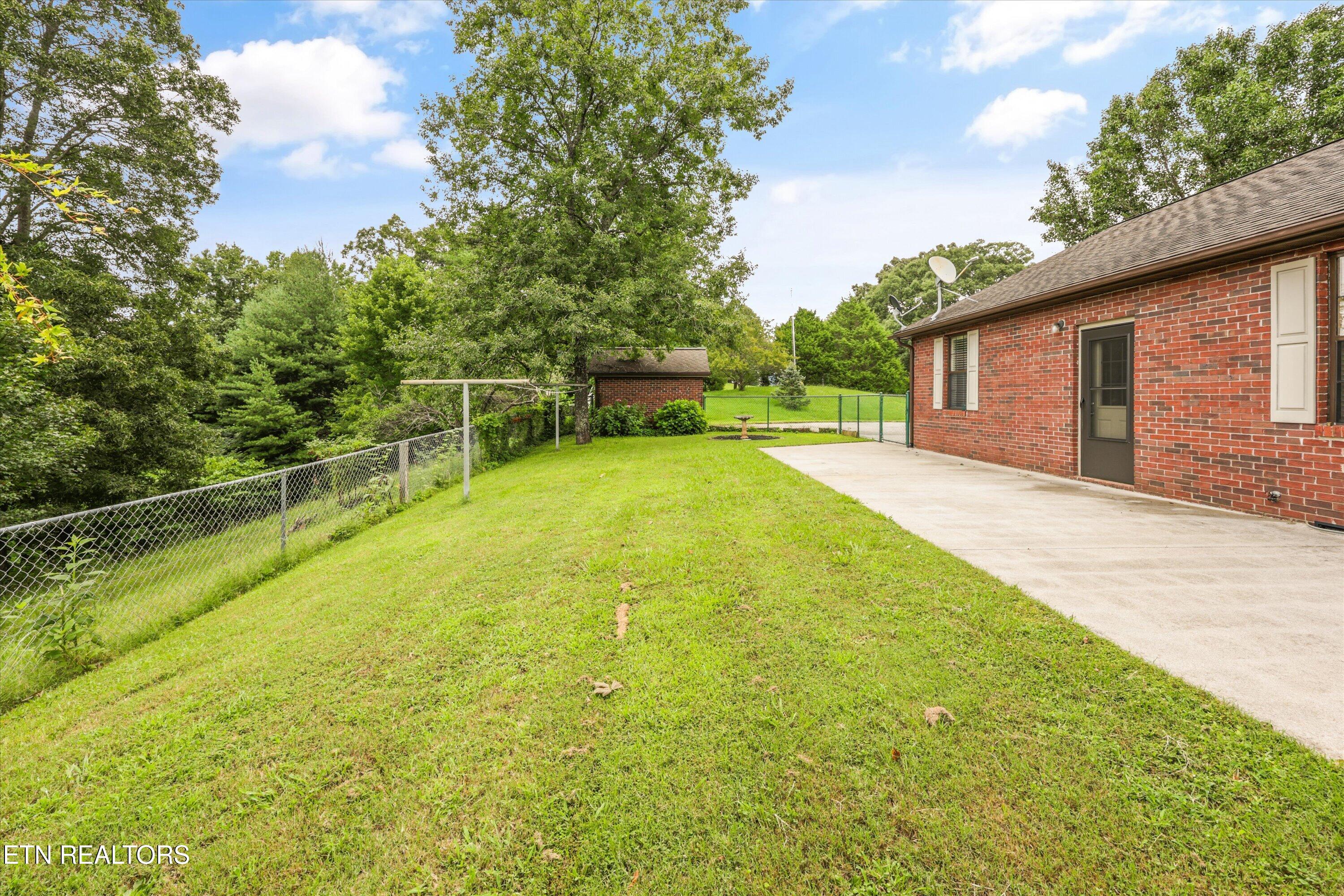 2631 Denton Hayes Road Maryville TN 37803