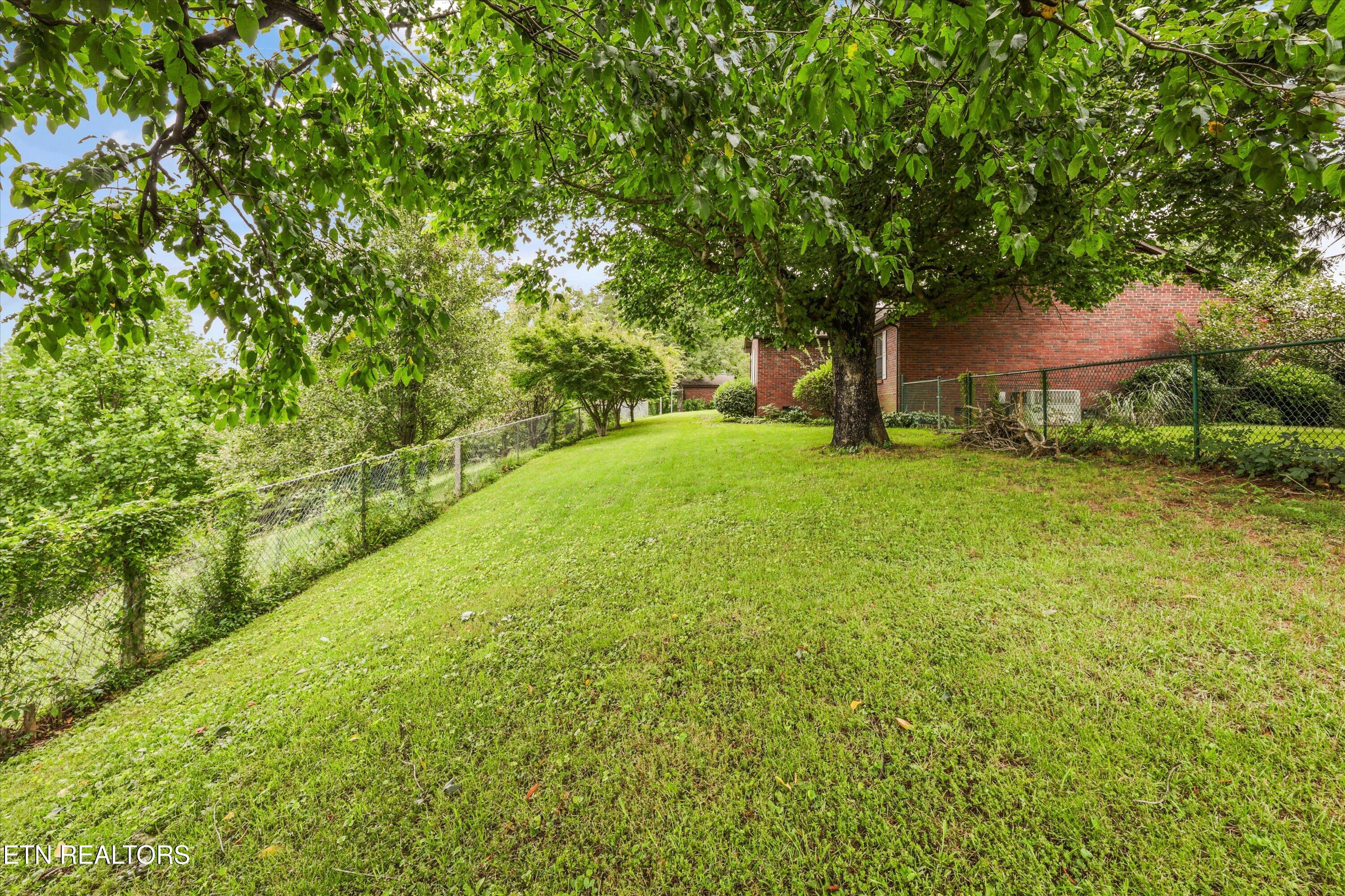 2631 Denton Hayes Road Maryville TN 37803