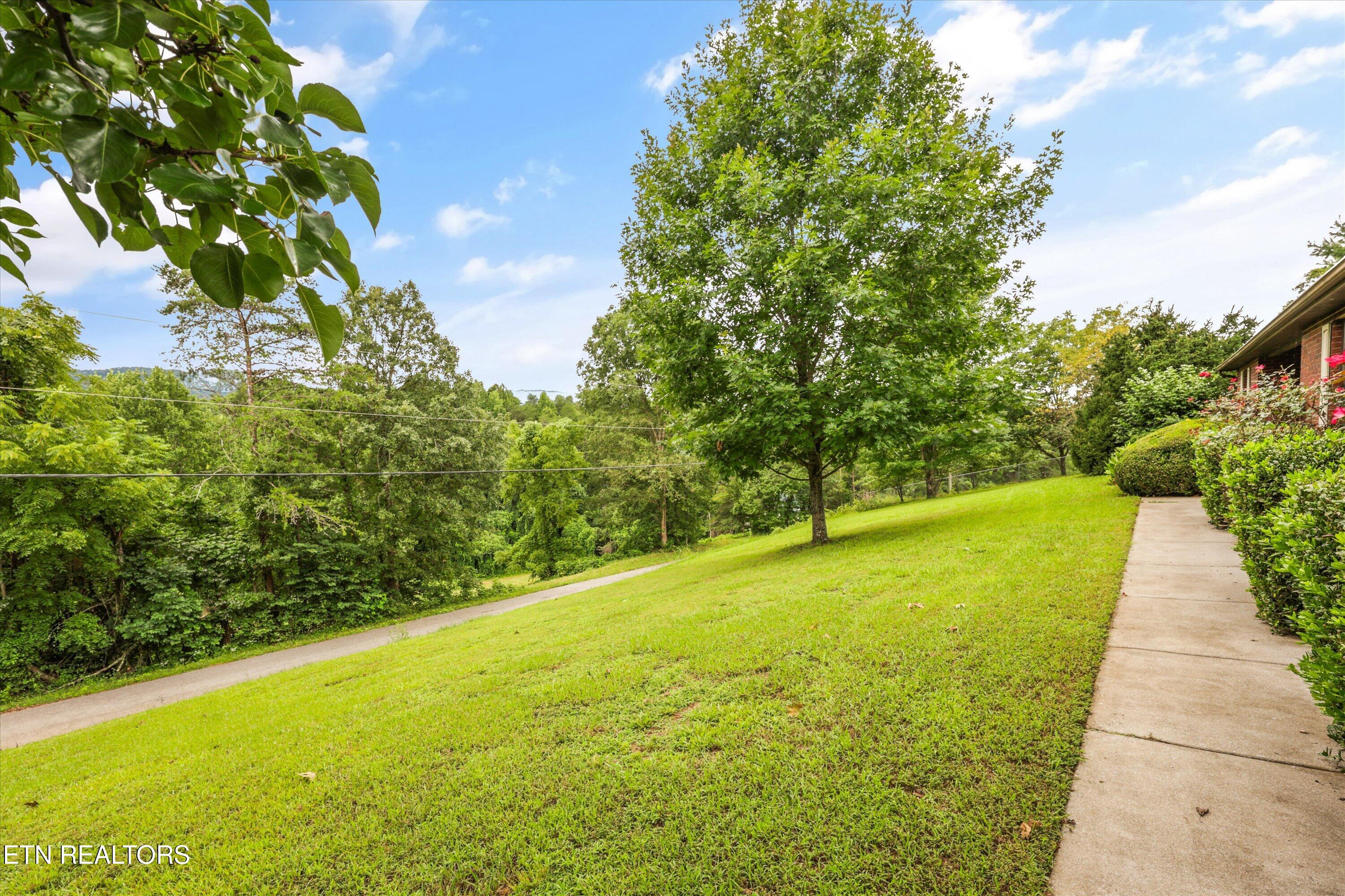 2631 Denton Hayes Road Maryville TN 37803
