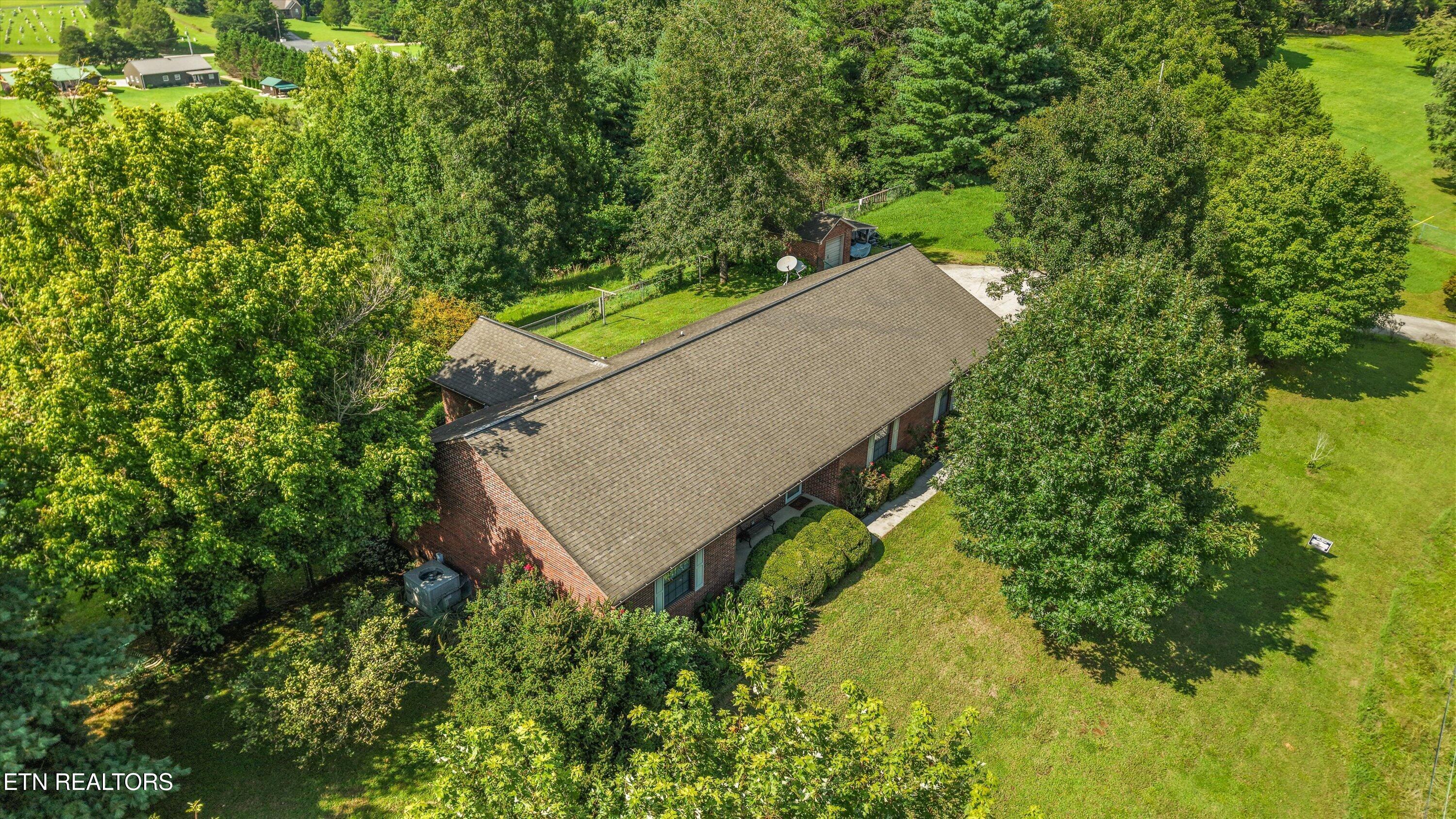2631 Denton Hayes Road Maryville TN 37803