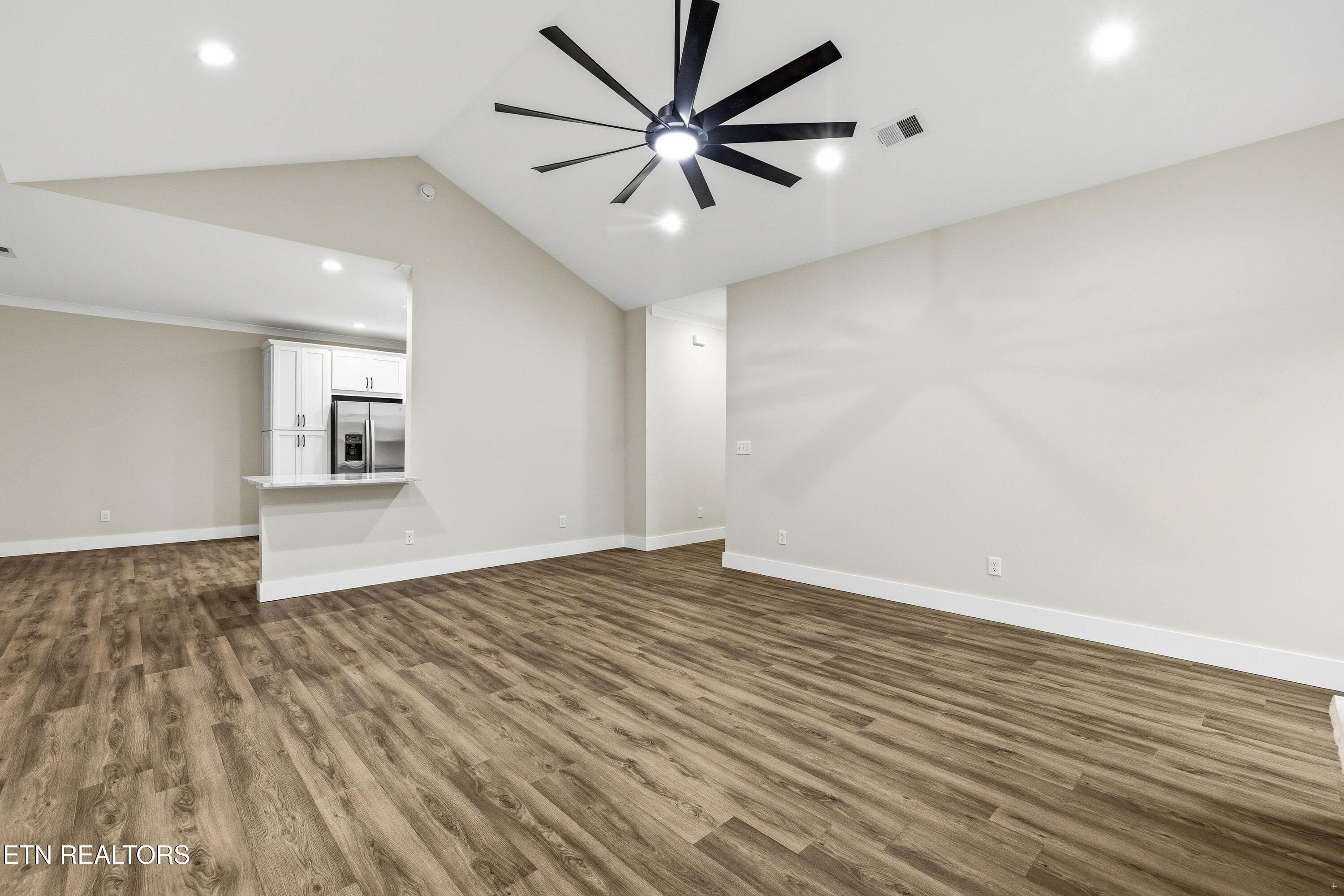 910 Fine Glen Drive Sevierville TN 37862