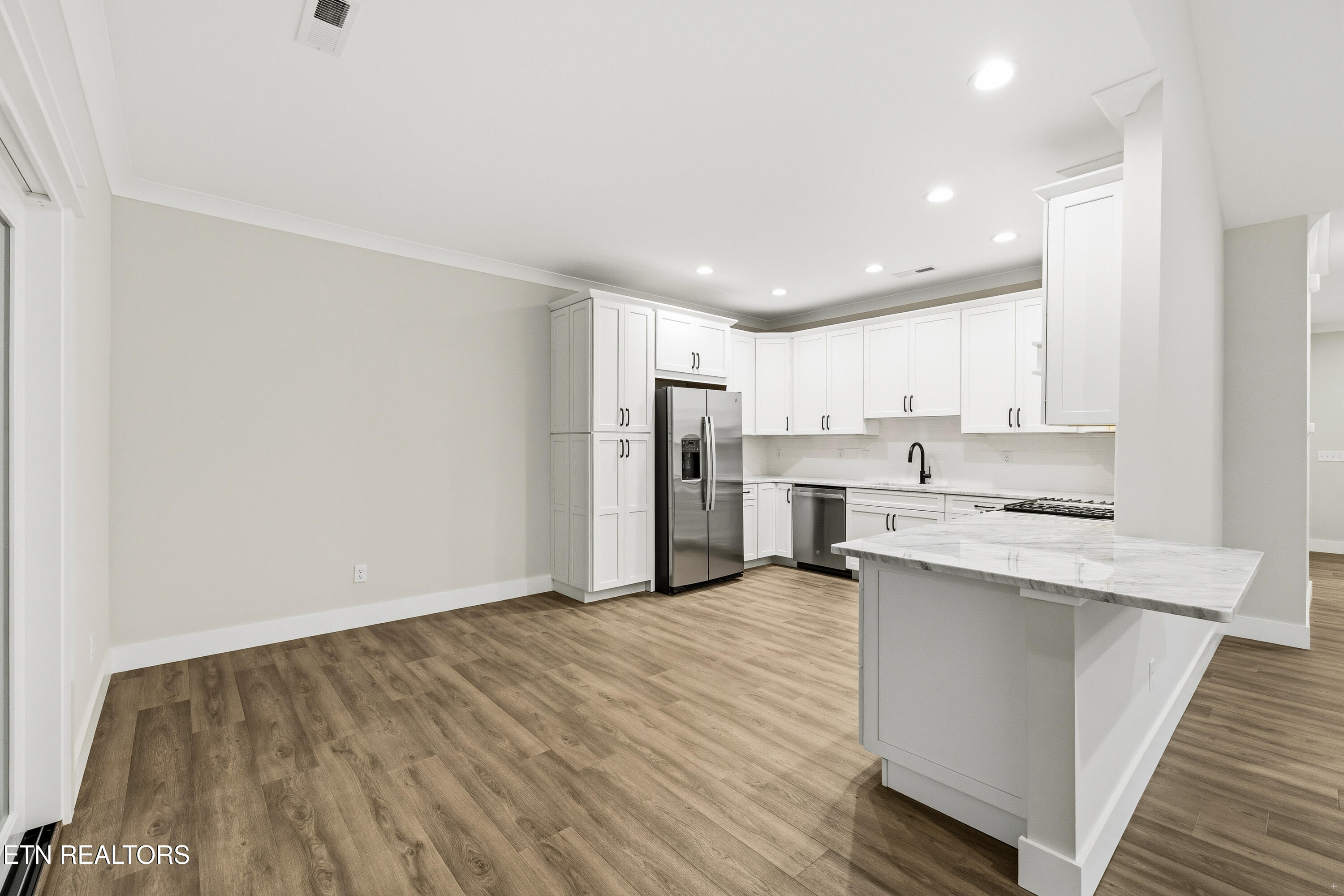 910 Fine Glen Drive Sevierville TN 37862