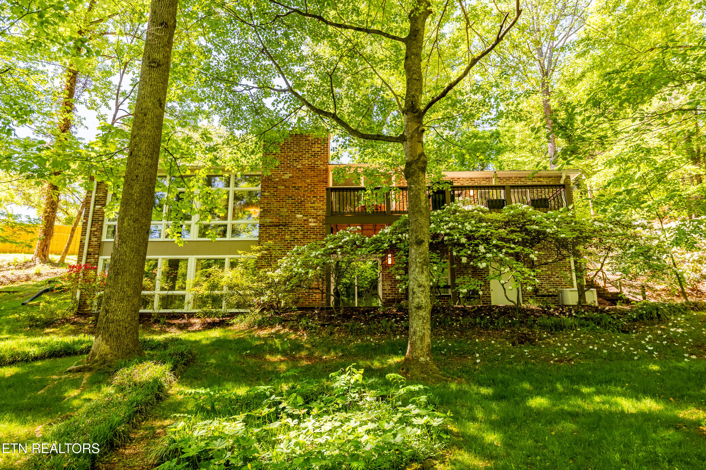 2513 SW Lakemoor Drive Knoxville TN 37920