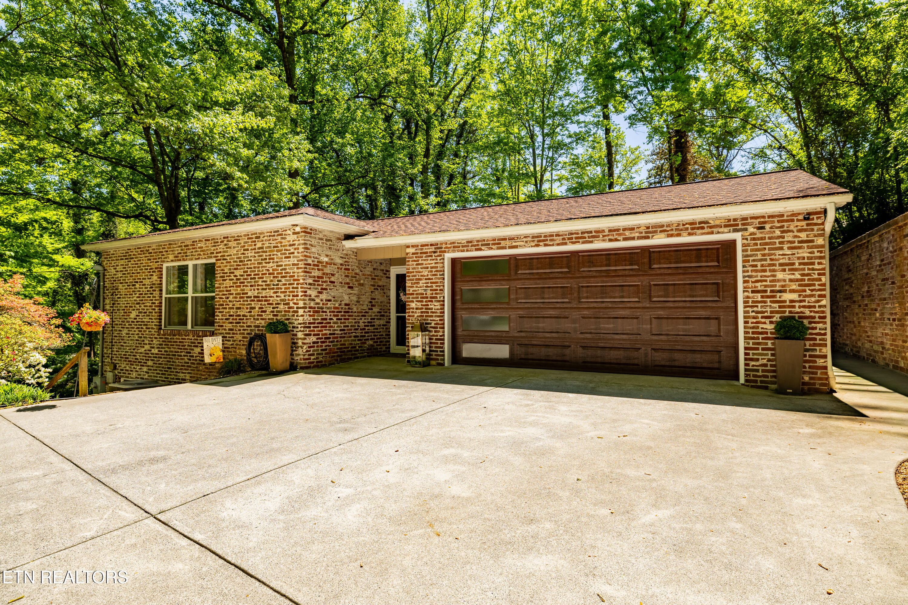 2513 SW Lakemoor Drive Knoxville TN 37920