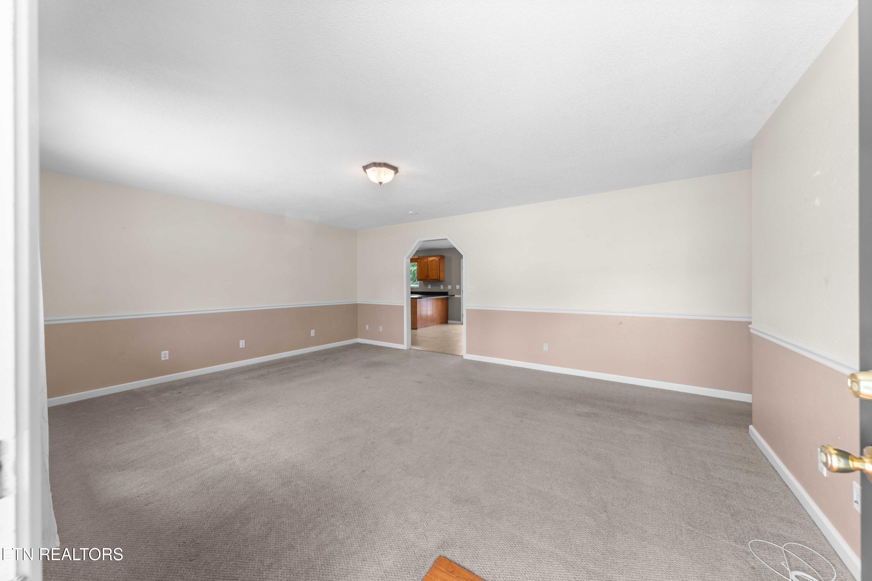 303 Mountain Perkins Lane Jacksboro TN 37757