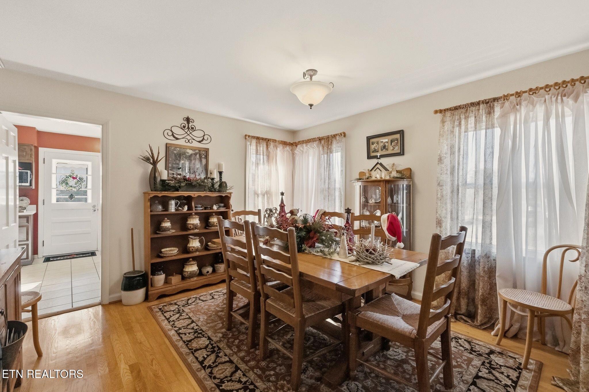 400 Eagle Bend Lane Clinton TN 37716
