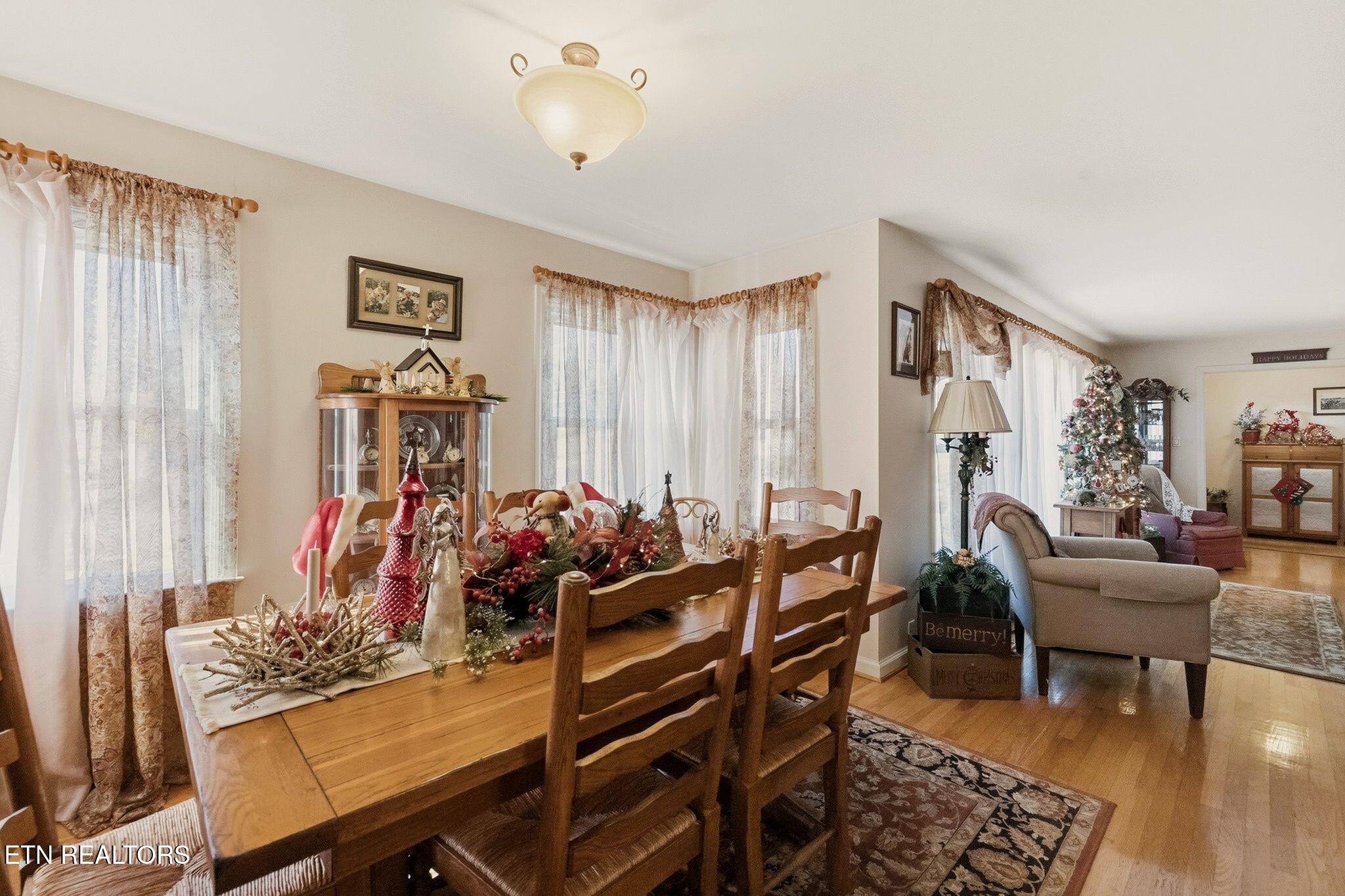 400 Eagle Bend Lane Clinton TN 37716