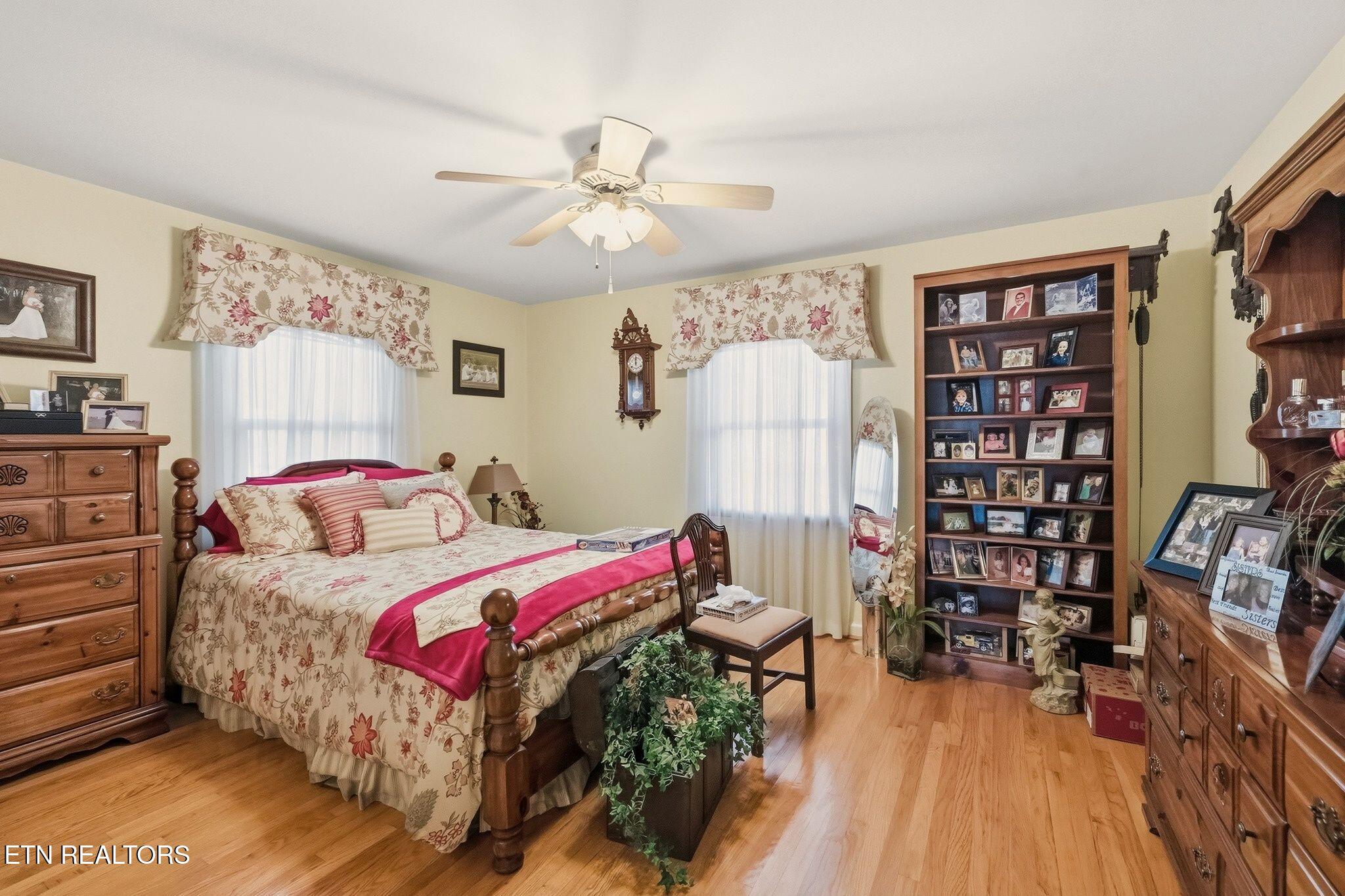 400 Eagle Bend Lane Clinton TN 37716