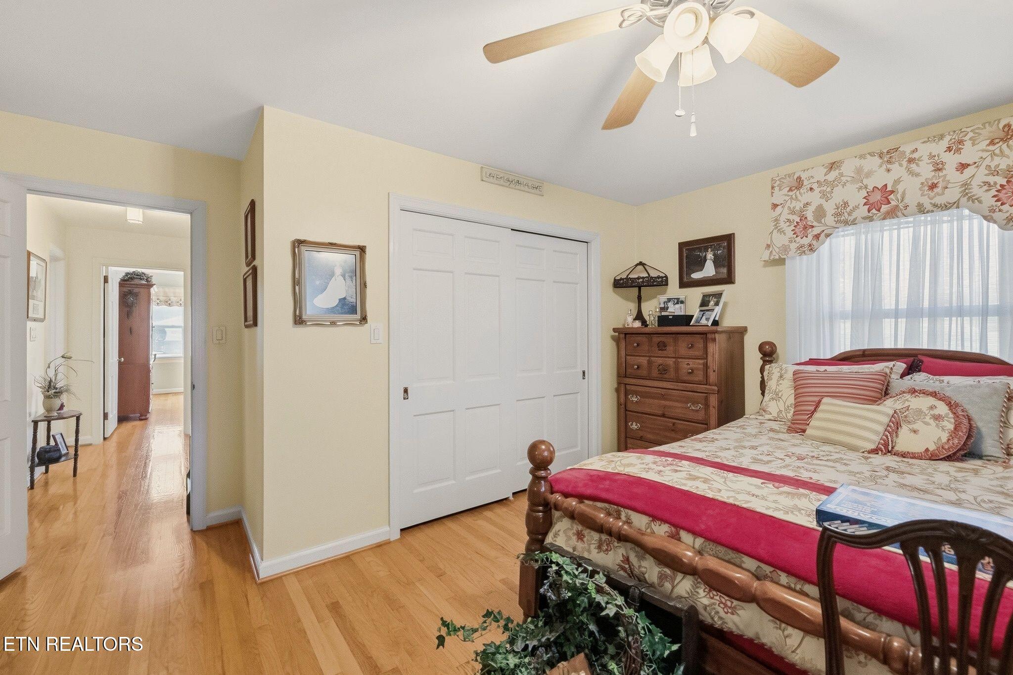 400 Eagle Bend Lane Clinton TN 37716