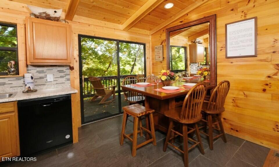 617 Iron Mountain Road Pigeon Forge TN 37863