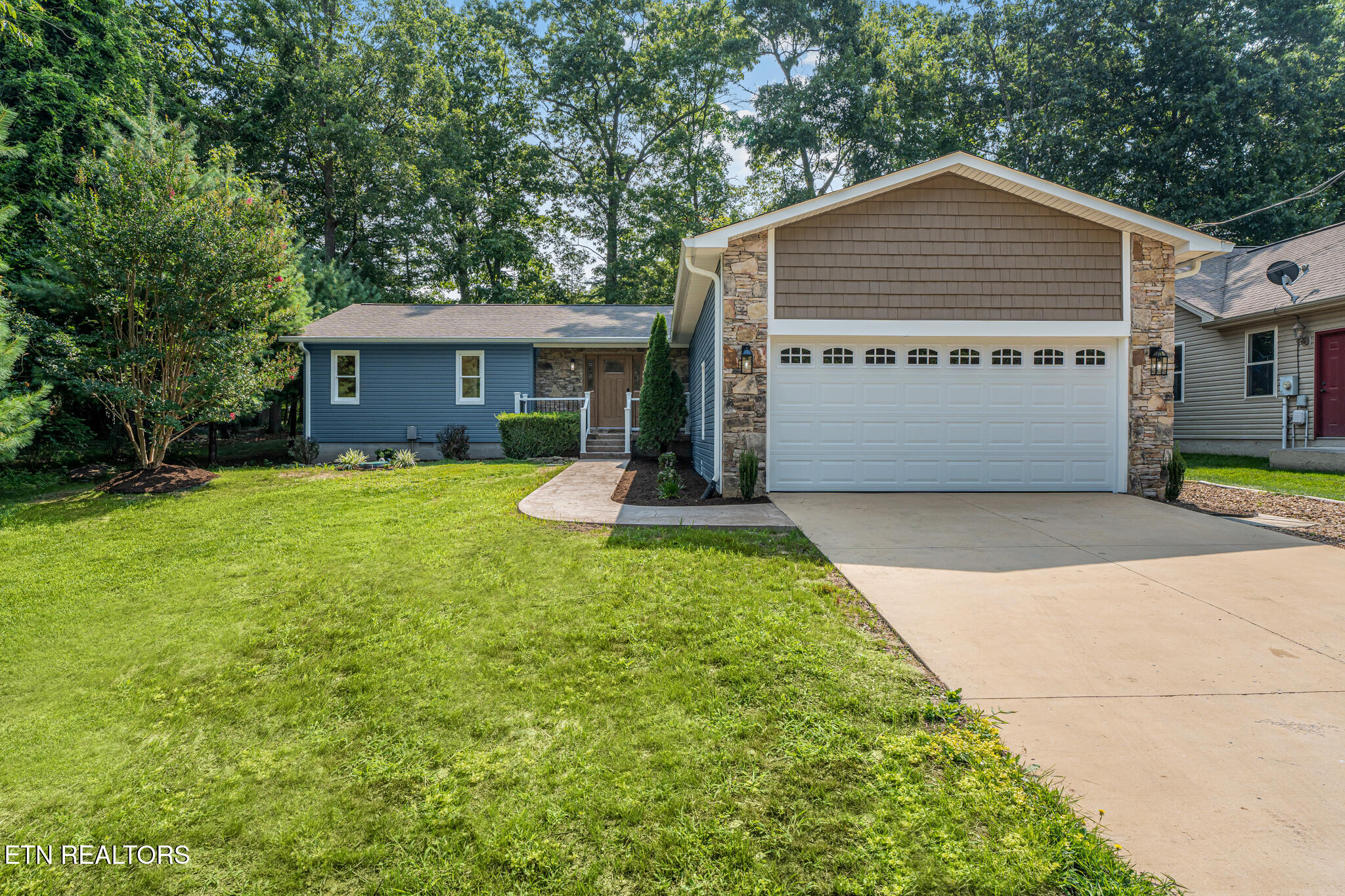22 Overlook Terrace Crossville TN 38558