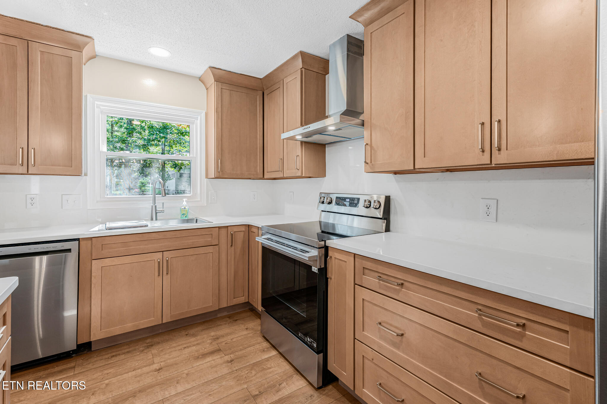 22 Overlook Terrace Crossville TN 38558