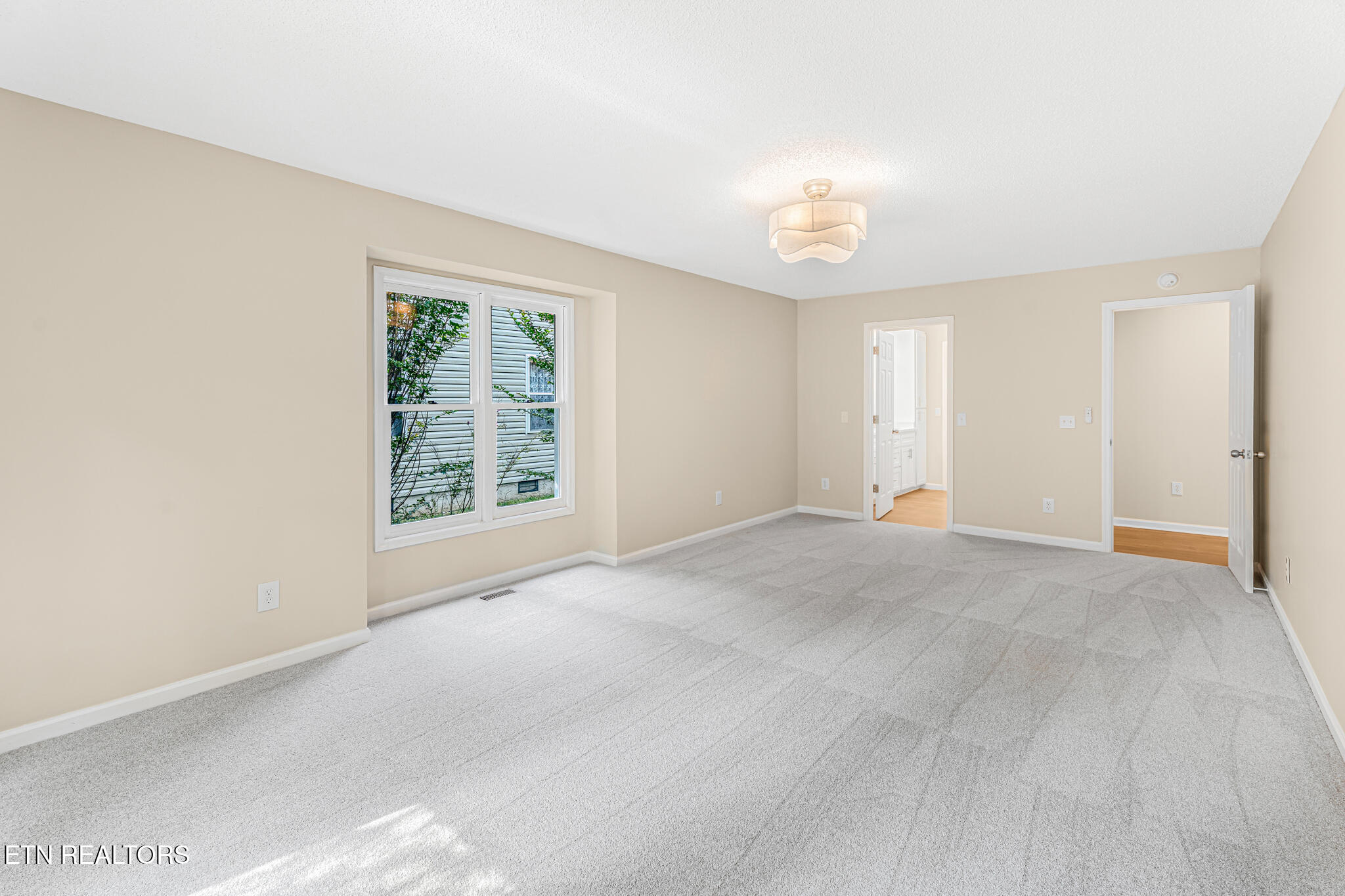 22 Overlook Terrace Crossville TN 38558