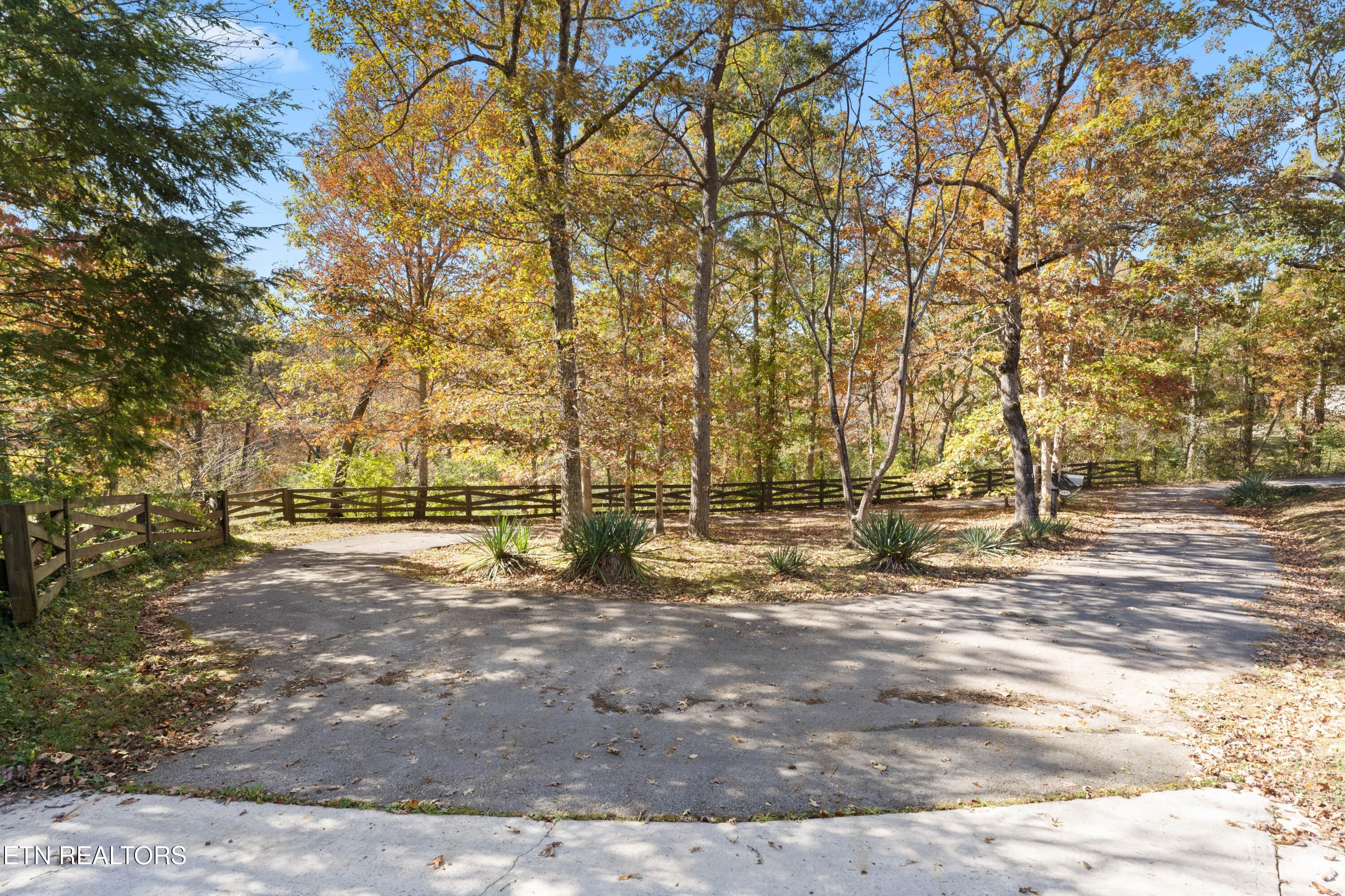 185 Tanglewood Trail Crossville TN 38571