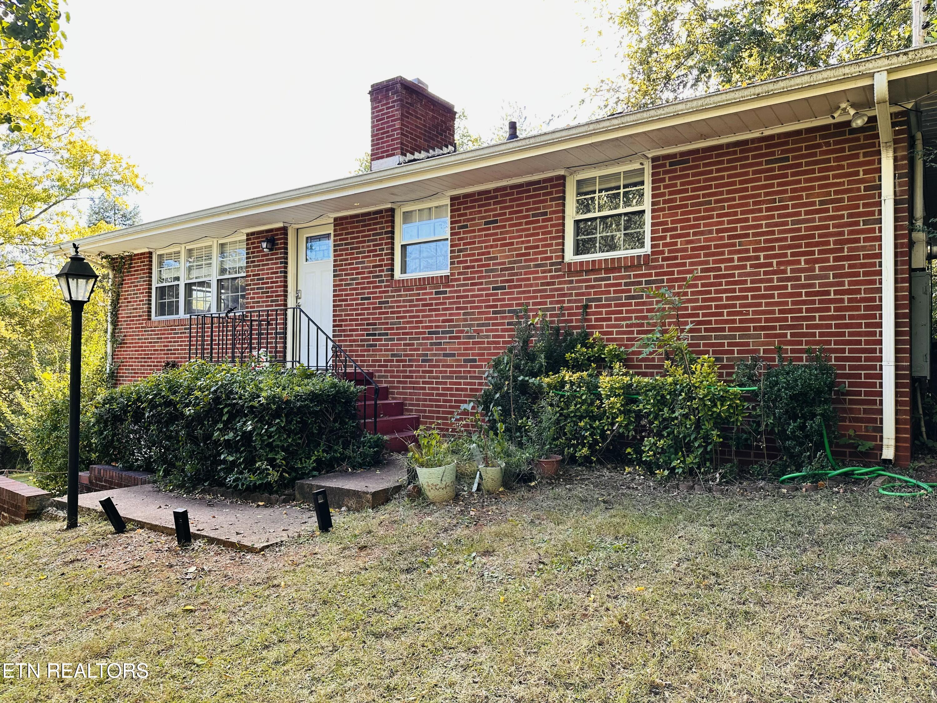 1211 Ford Place Knoxville TN 37920