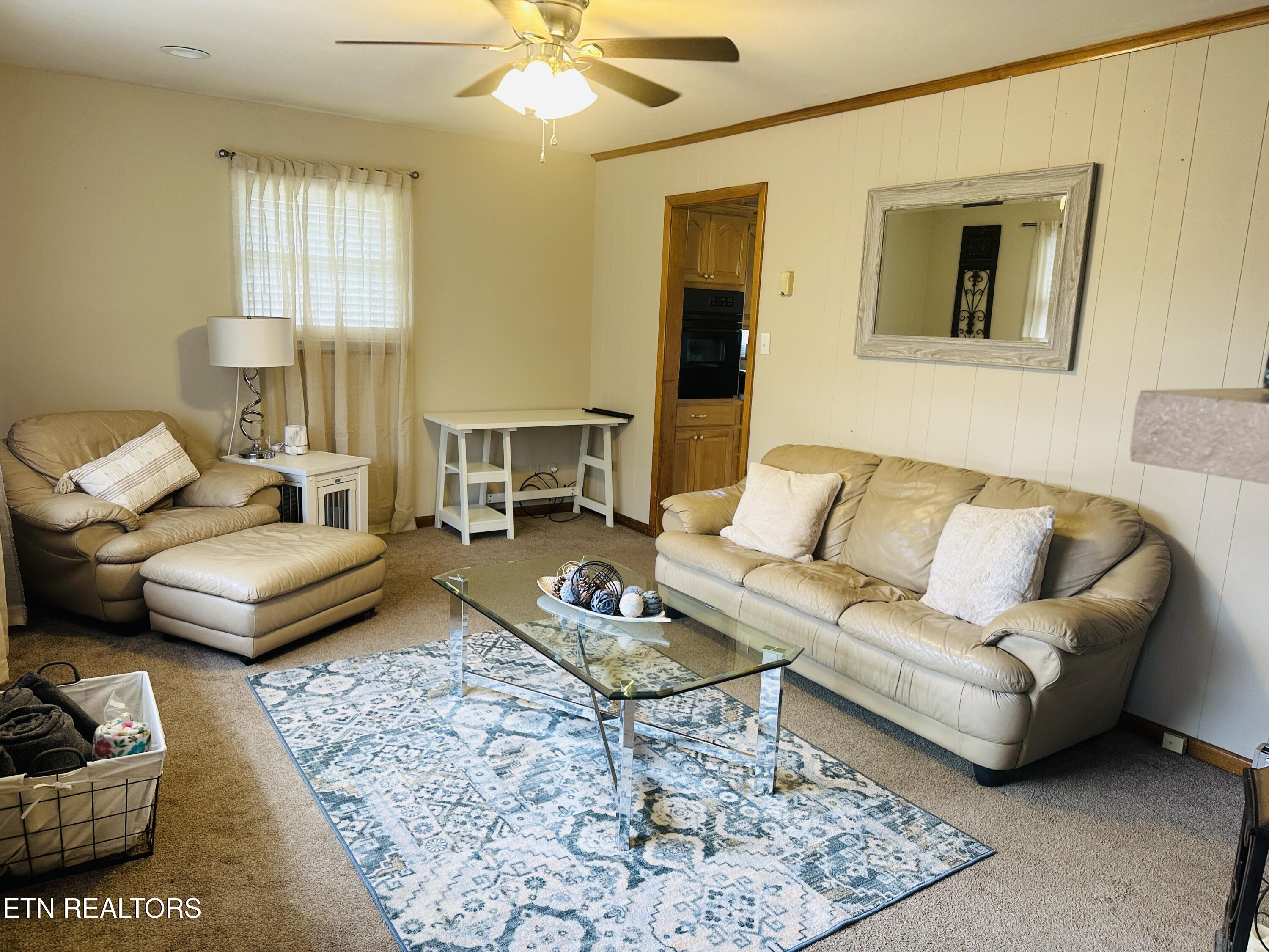 1211 Ford Place Knoxville TN 37920