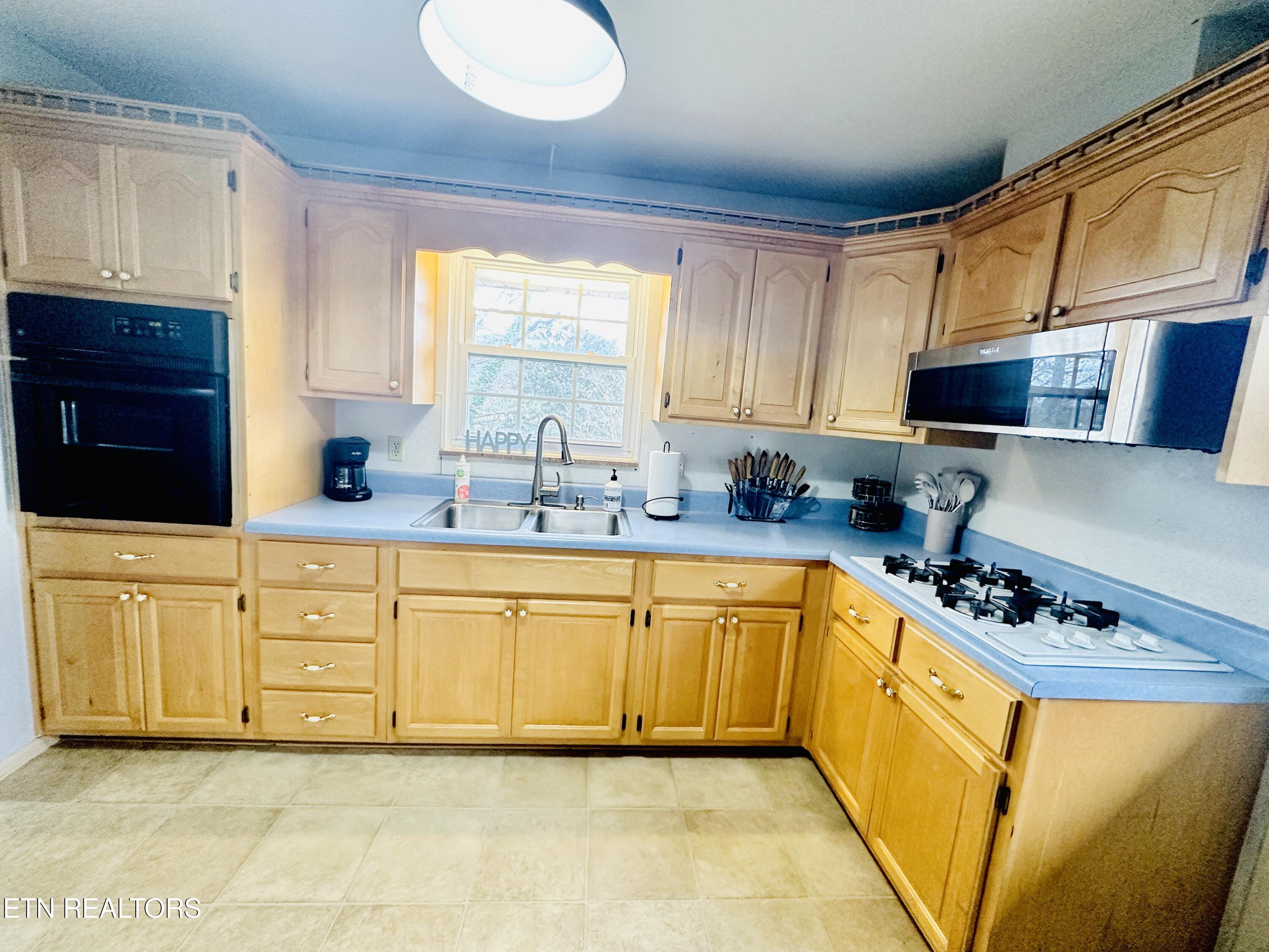 1211 Ford Place Knoxville TN 37920